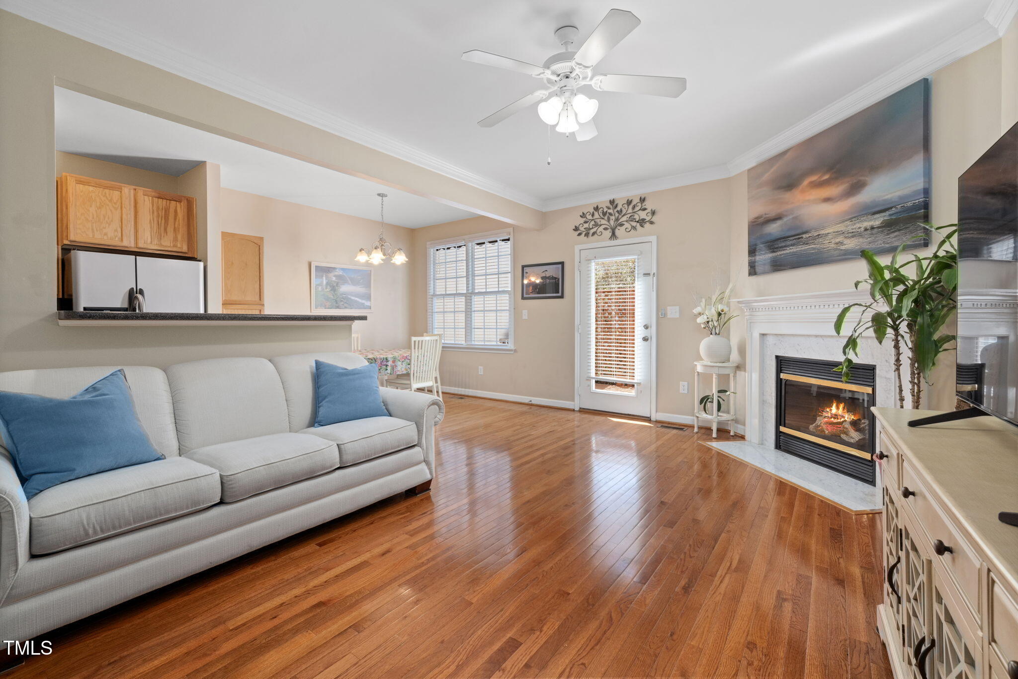 5569 Sea Daisy Drive Property Photo 6