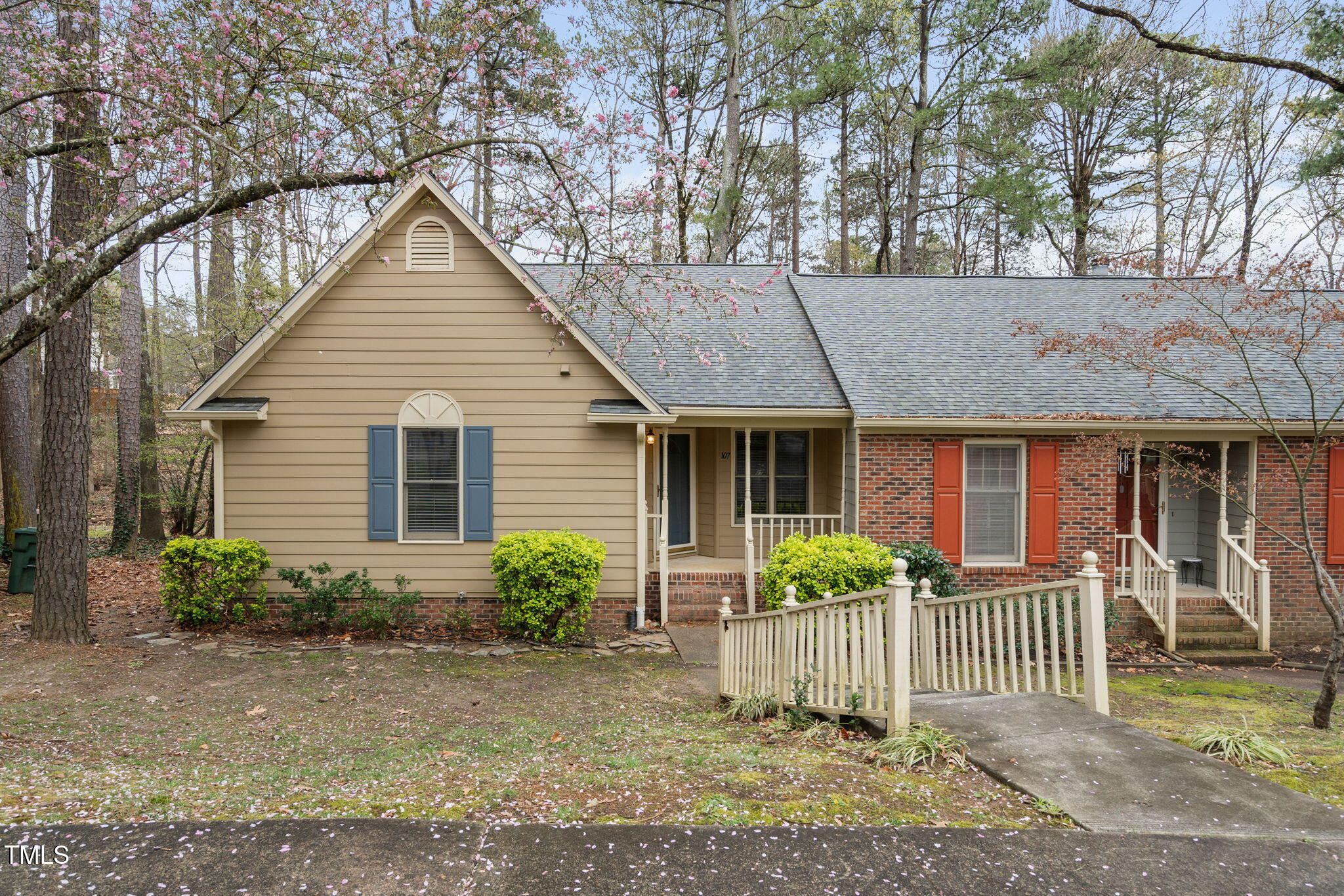 107 Boldleaf Court Property Photo
