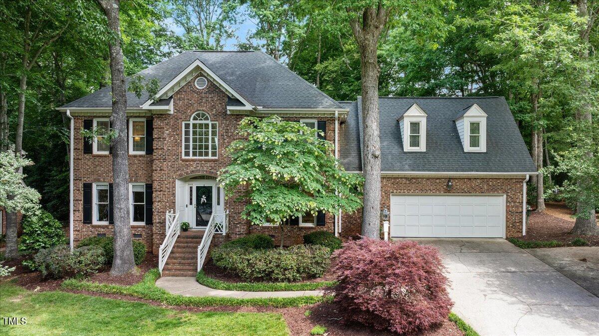 306 Lochside Drive Property Photo