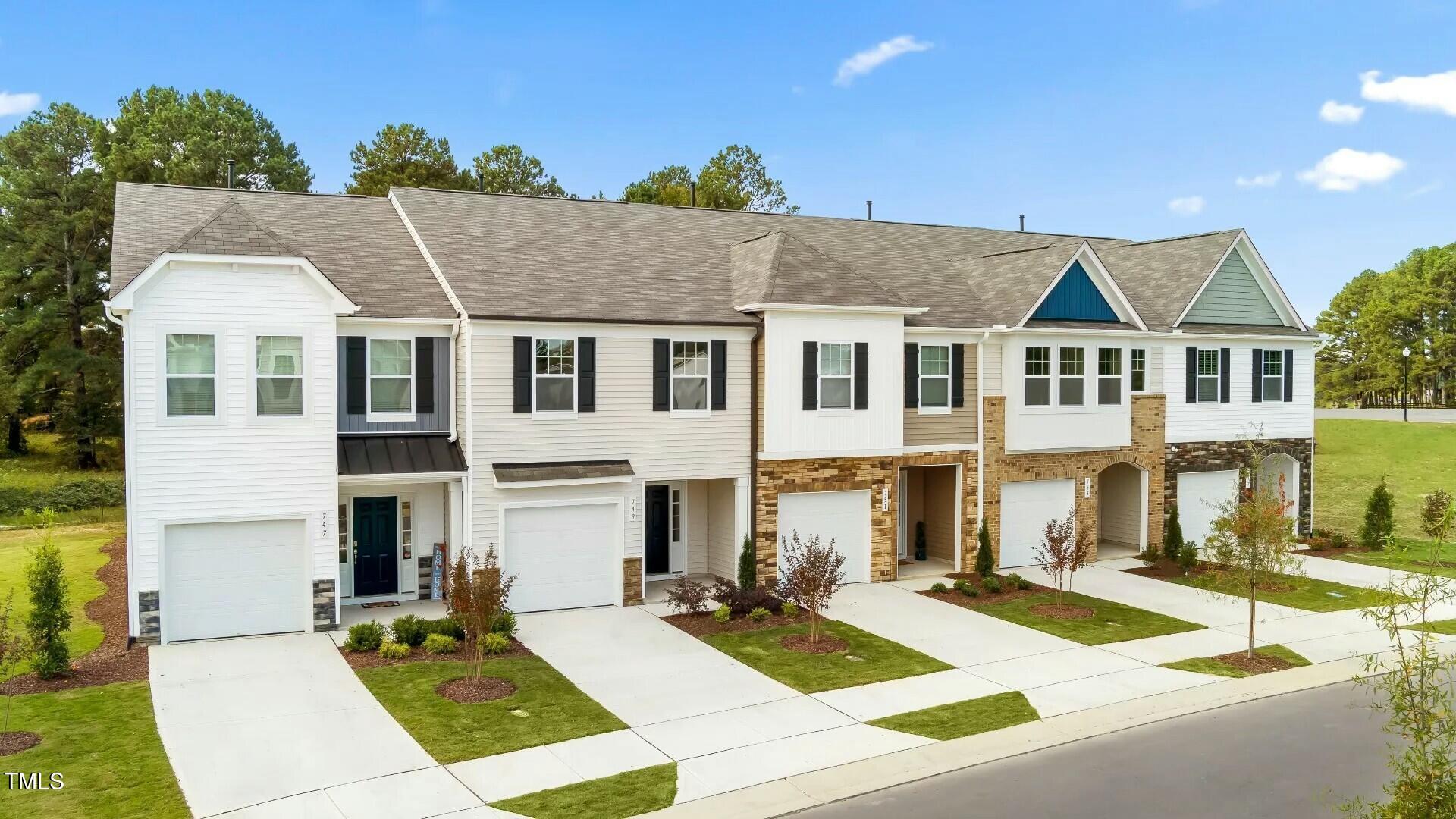 49 Lavender Lane Property Photo