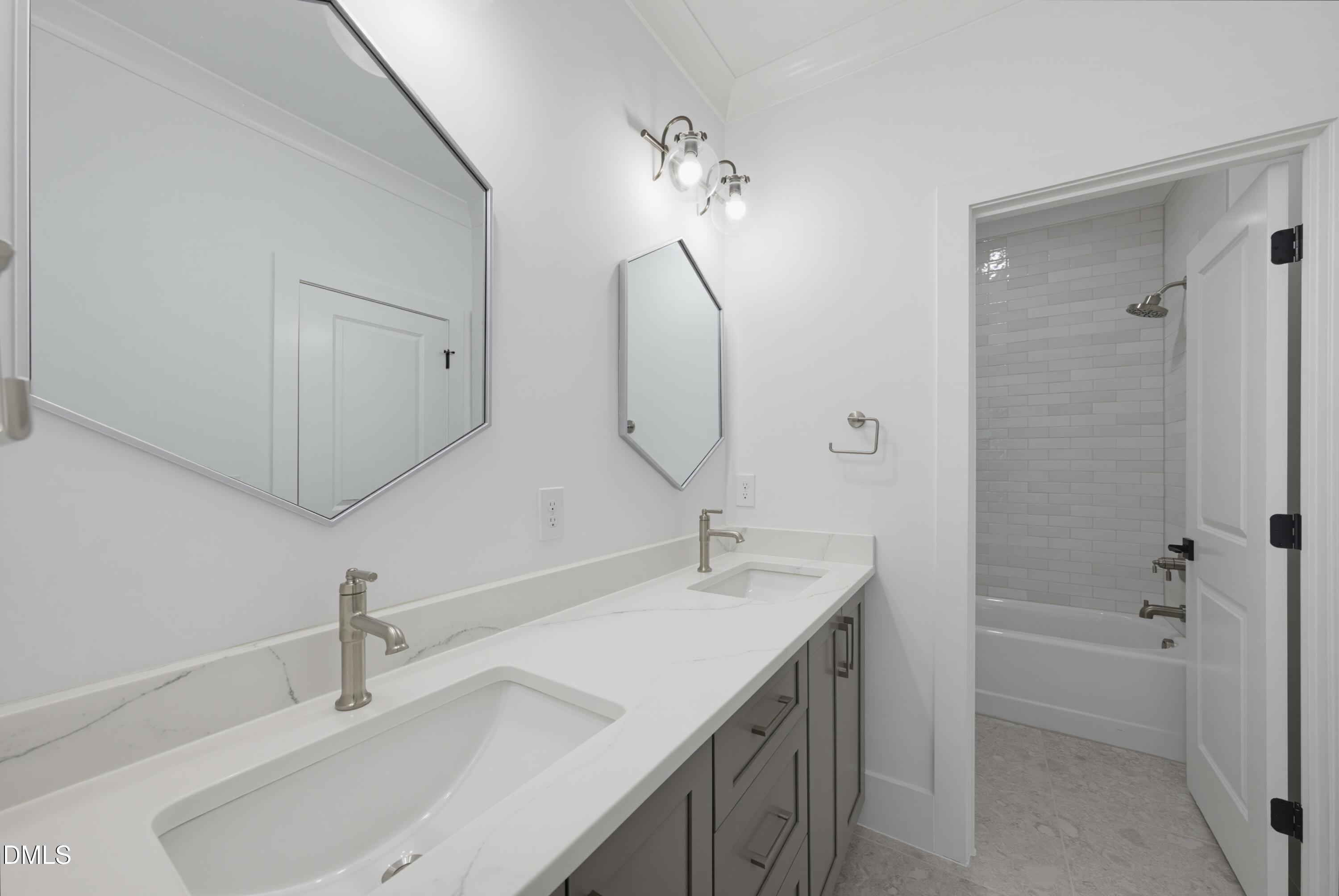2957 Wexford Pond Way Property Photo 34