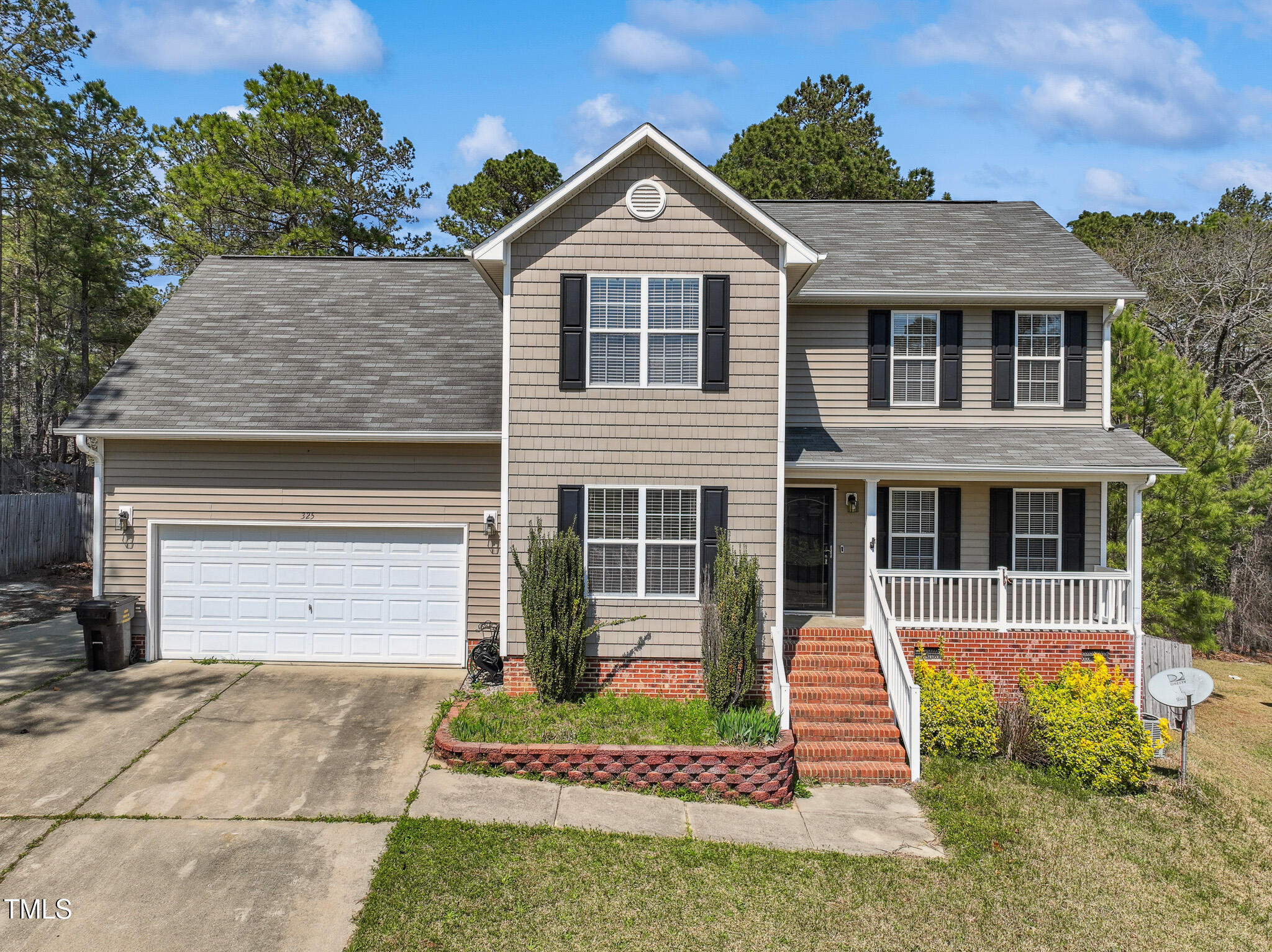 325 Cobblestone Drive Property Photo
