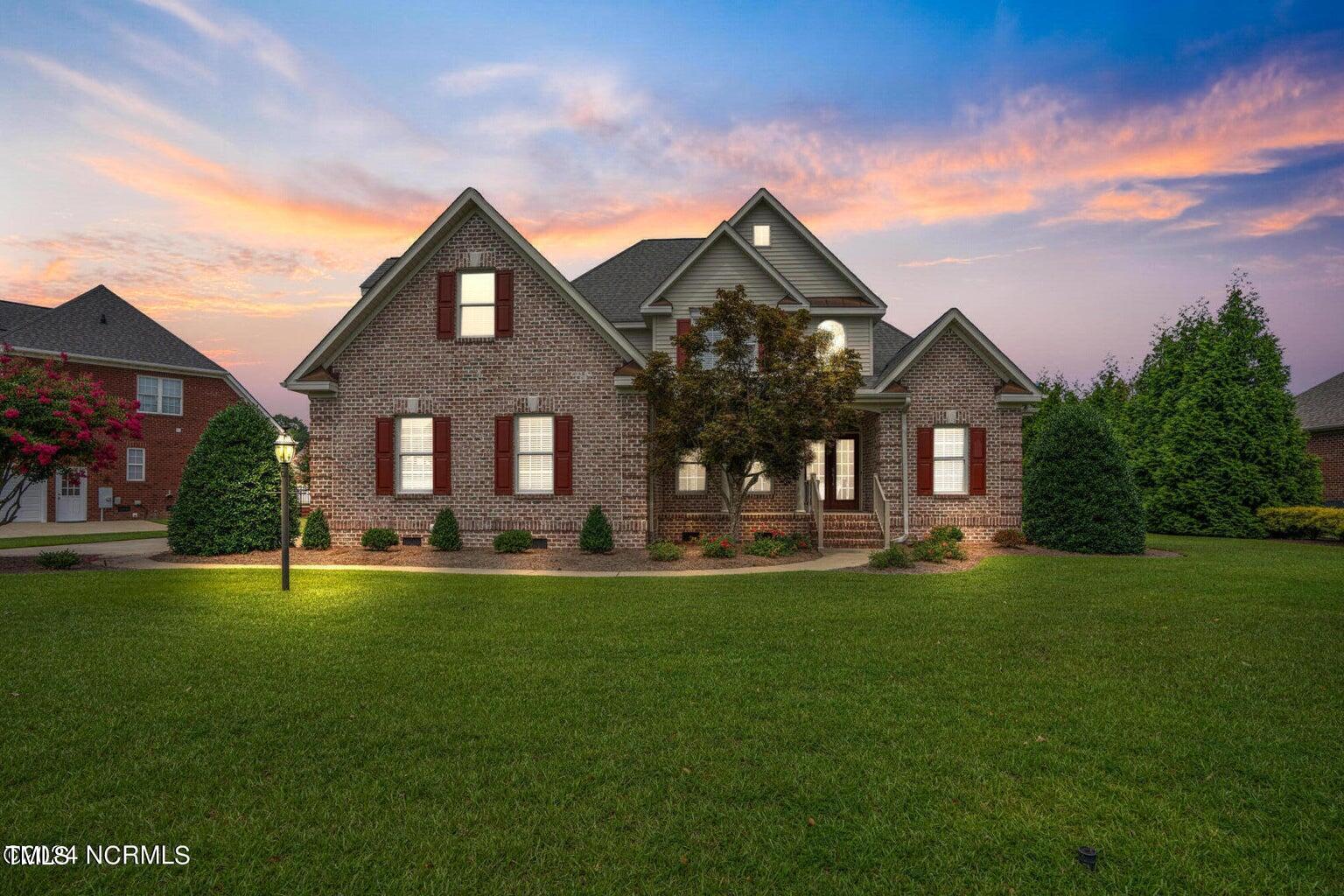 1102 Sunset Drive Property Photo
