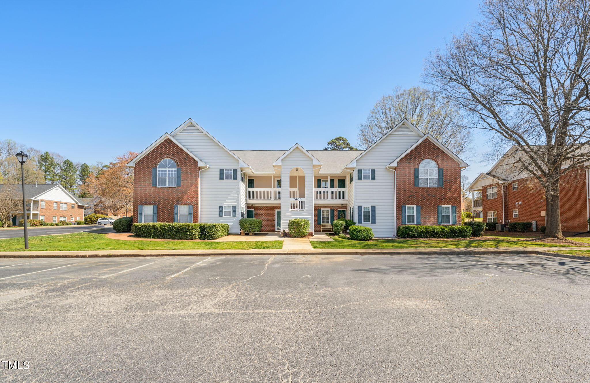 2621 Wellington Ridge Loop Property Photo