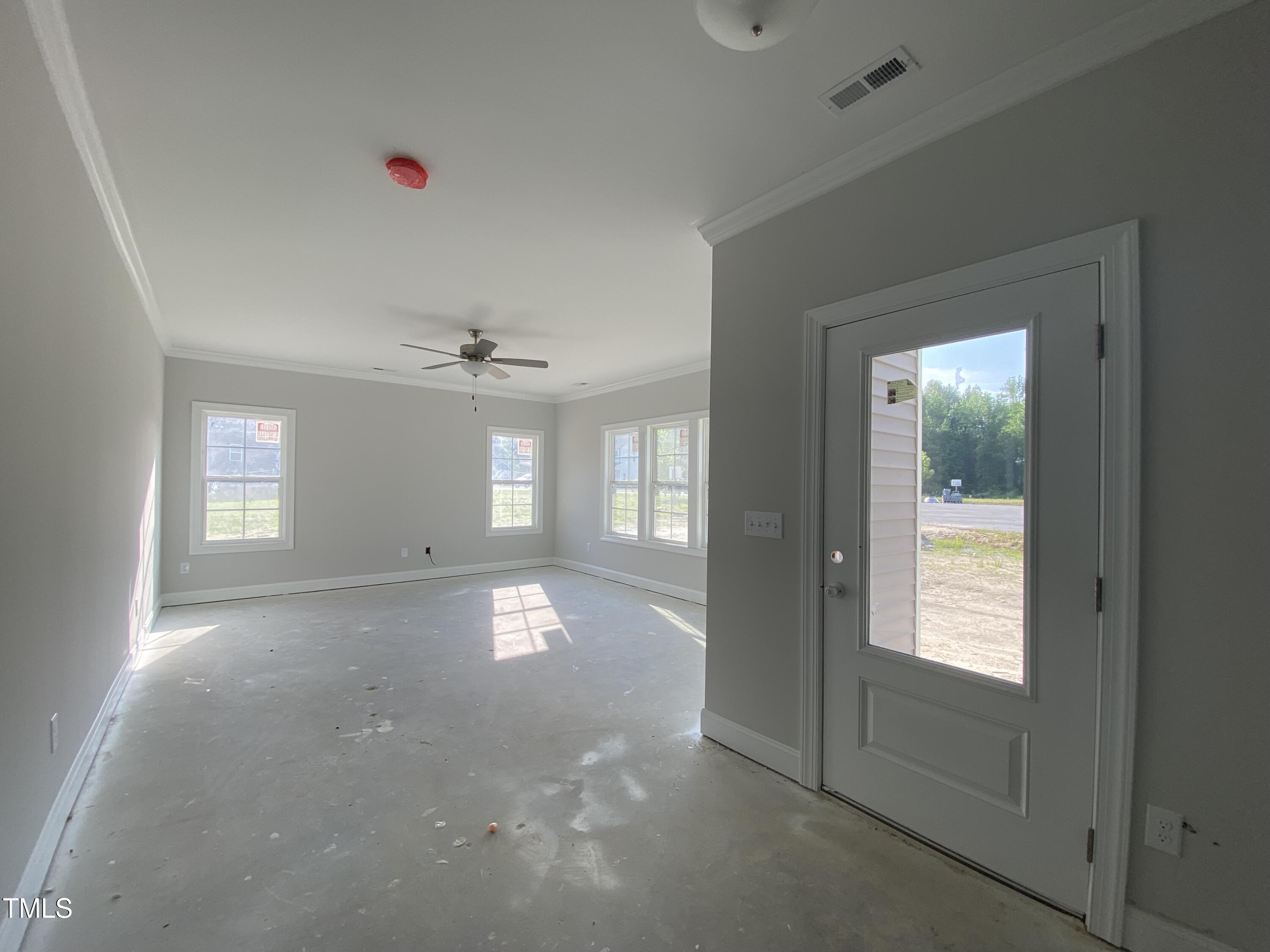 226 Rolling Pasture Way Property Photo 4