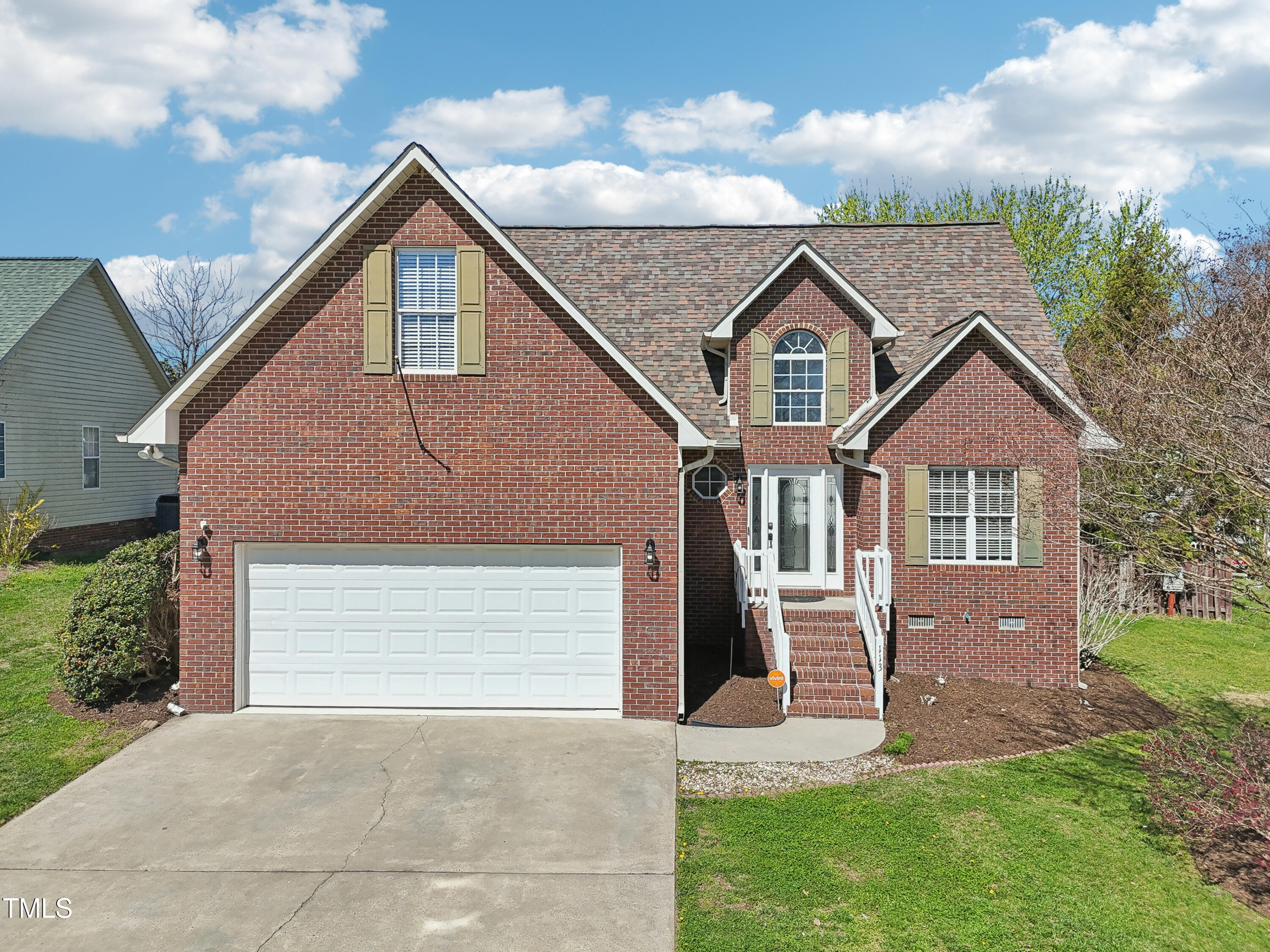 113 Simmons Creek Court Property Photo