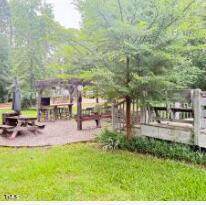 124 Kansas Drive Property Photo 3