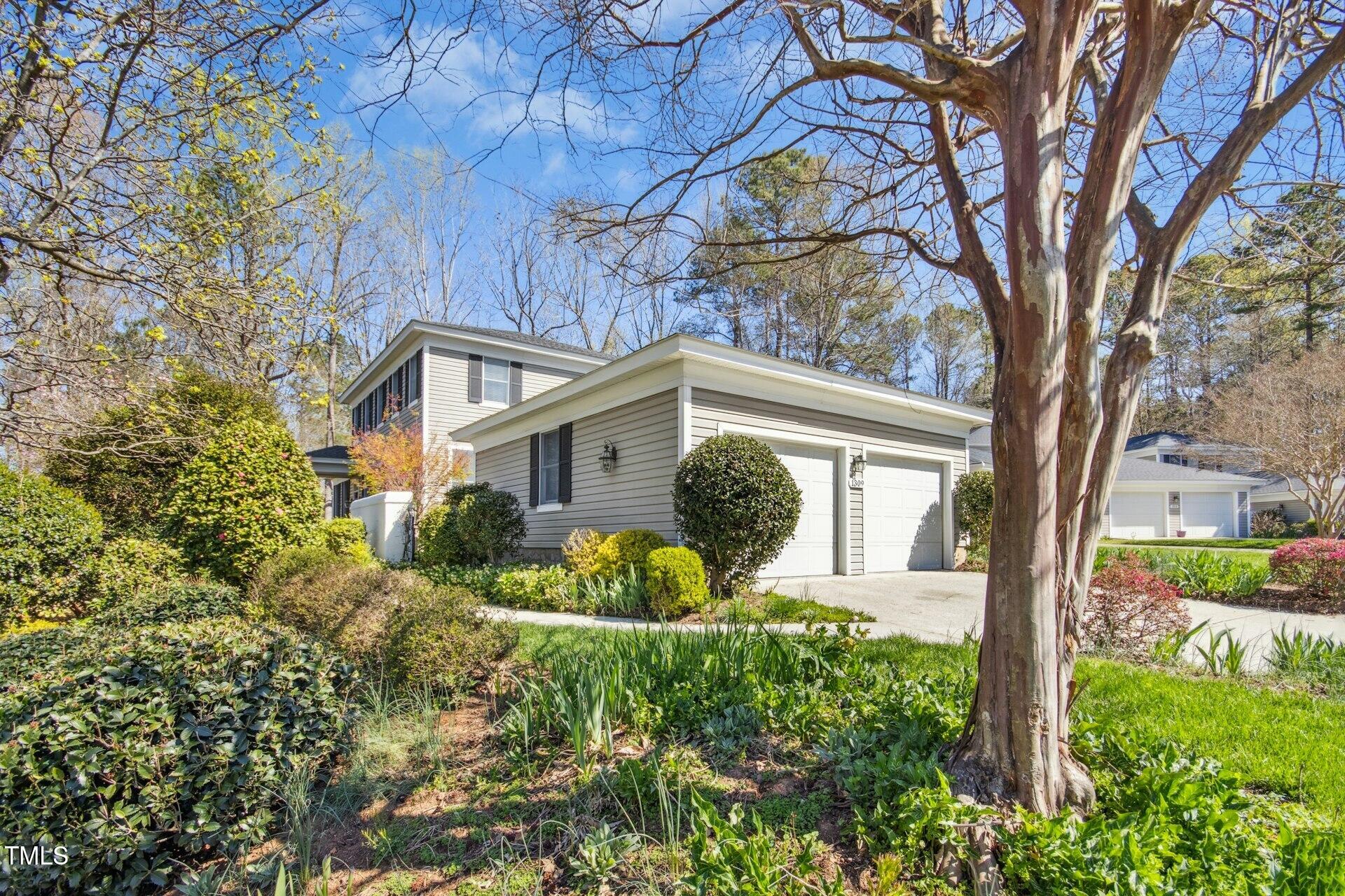 1309 Langdon Place Property Photo 1
