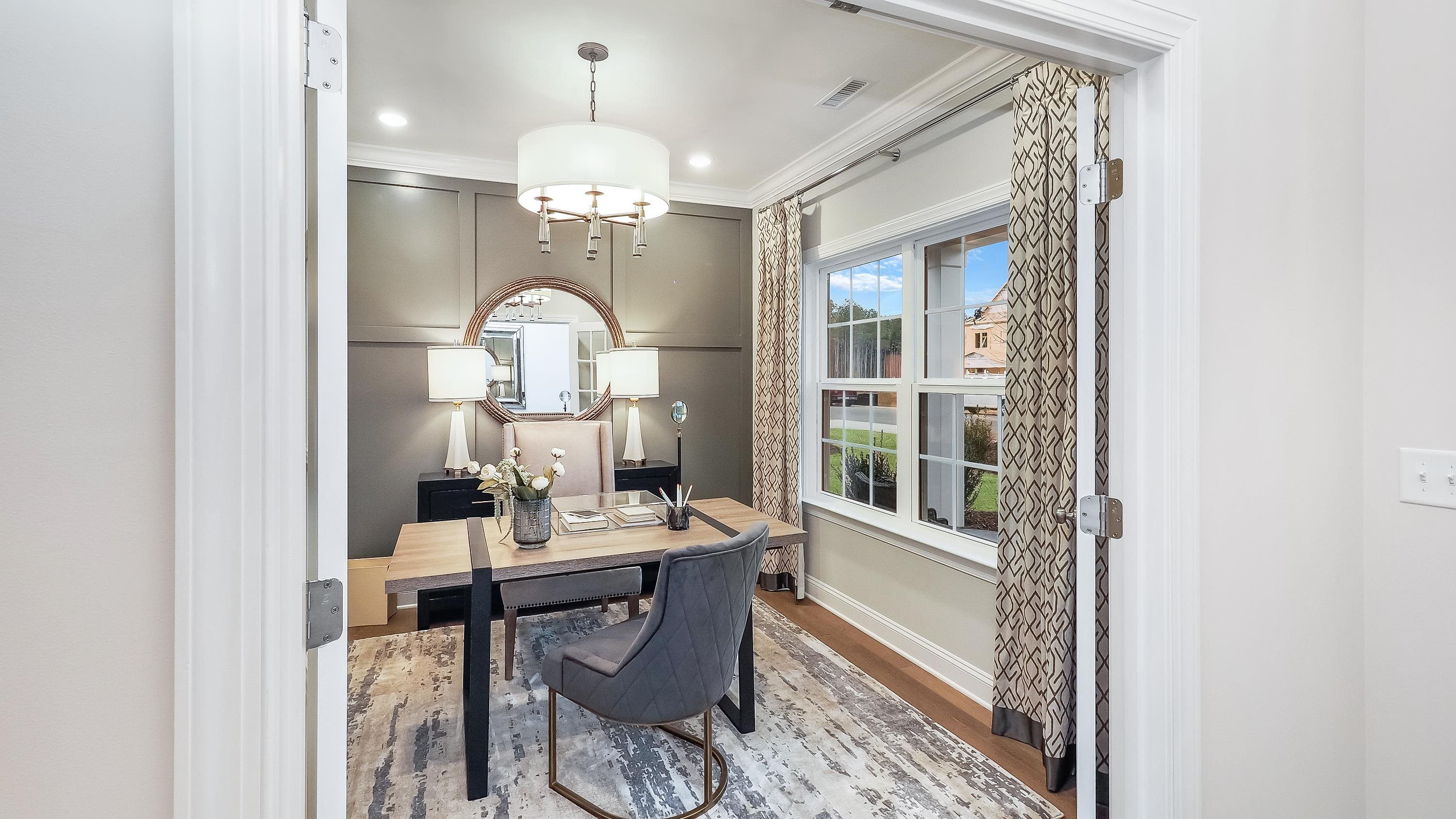 1010 Red Roses Avenue Property Photo 5