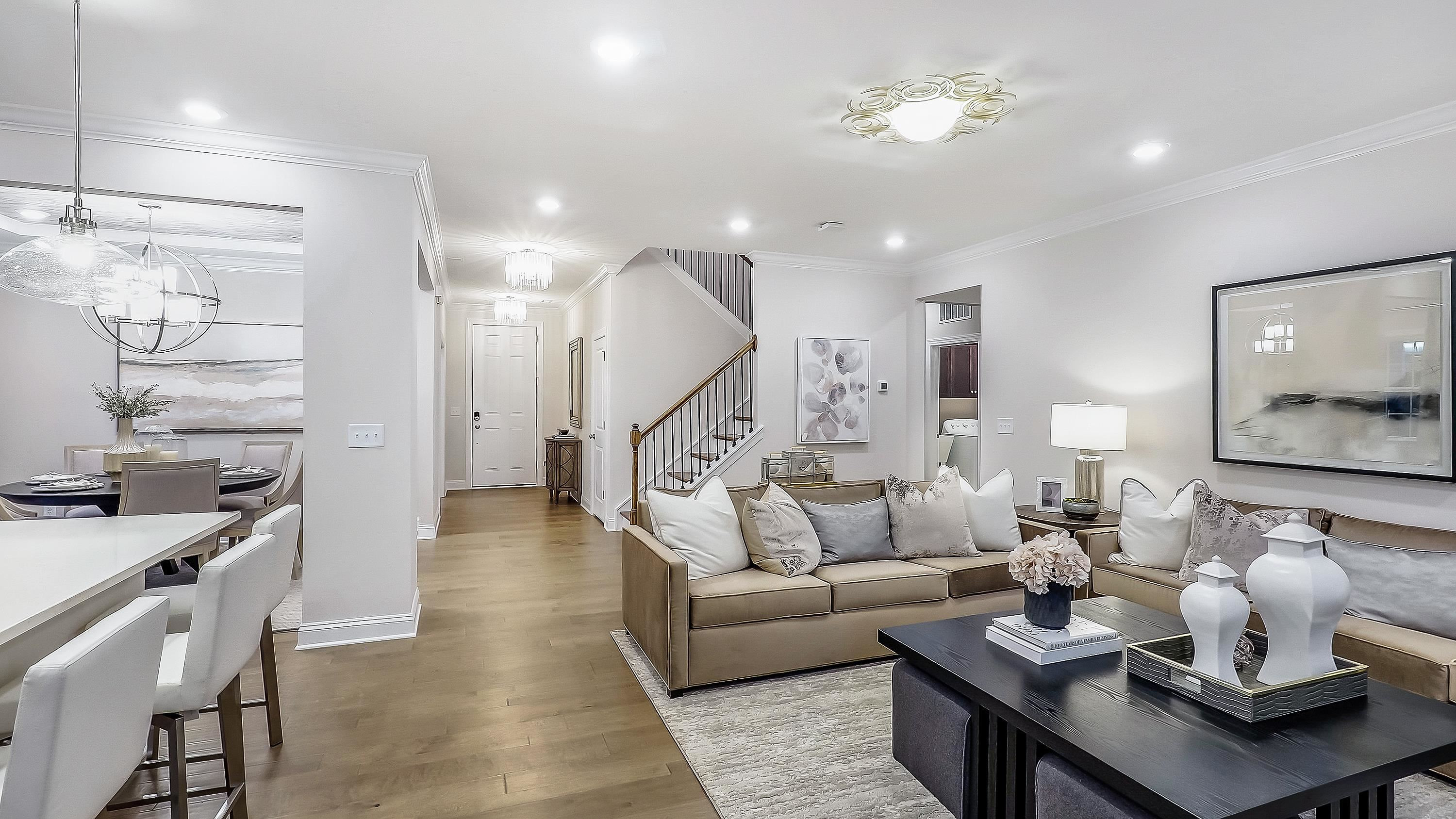 1010 Red Roses Avenue Property Photo 12