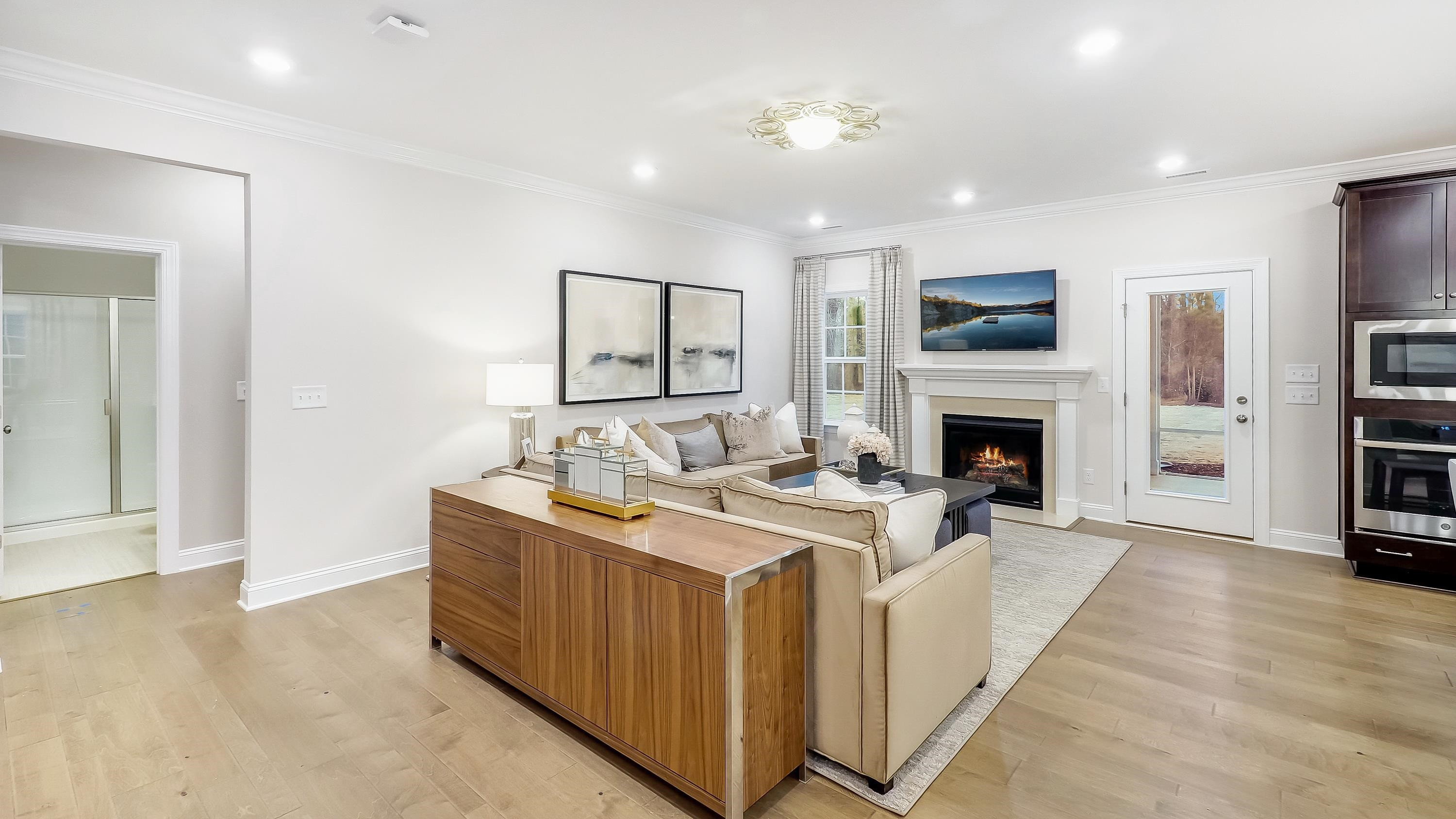 1010 Red Roses Avenue Property Photo 15