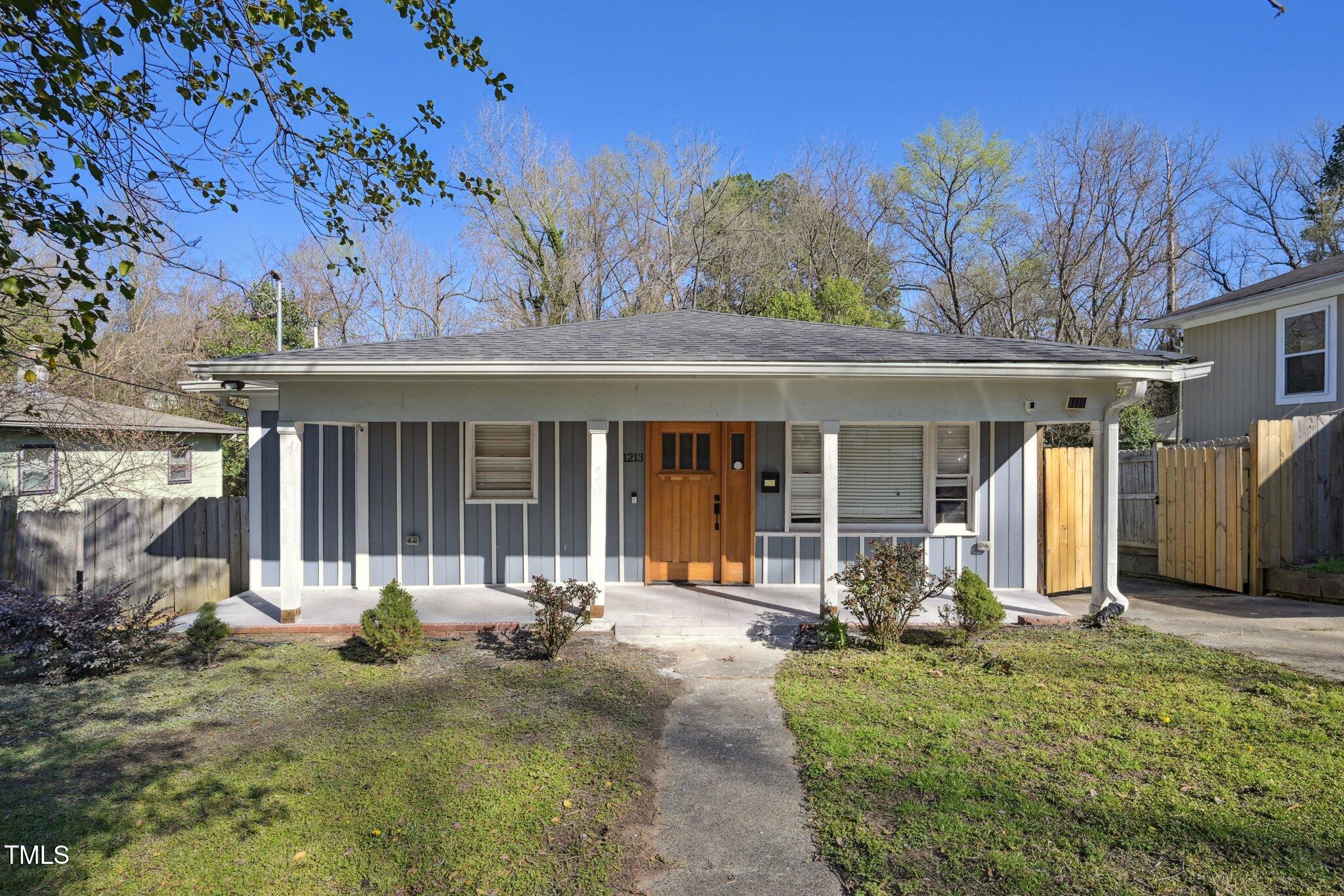 1213 Lincoln Street Property Photo 1