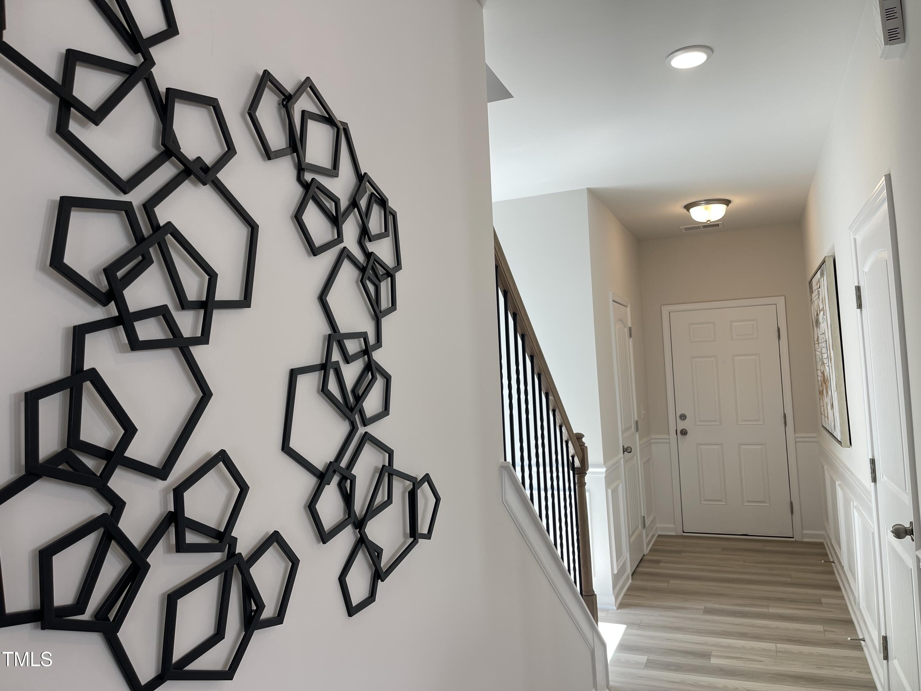 84 Commons Circle Property Photo 2