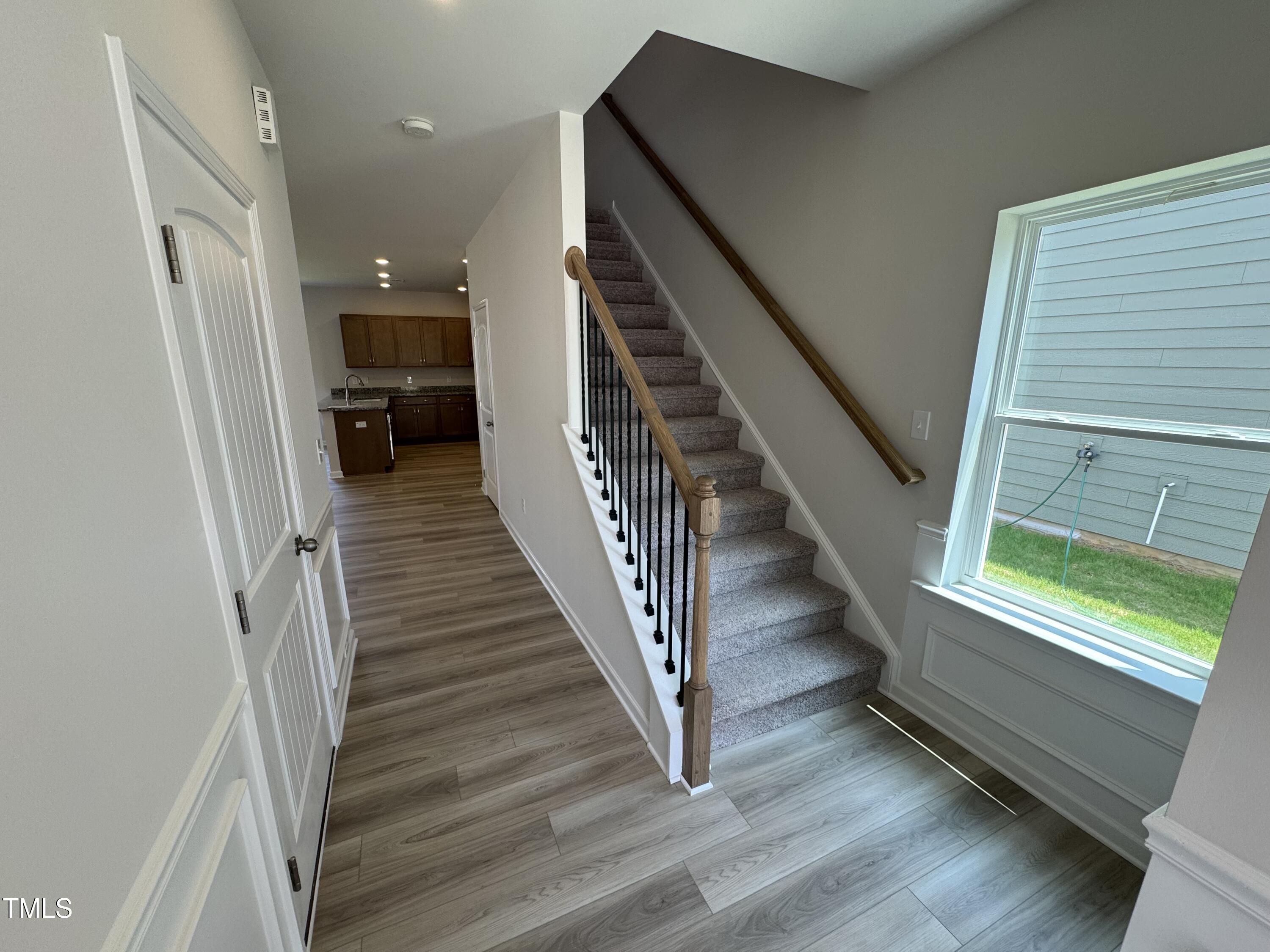 84 Commons Circle Property Photo 3