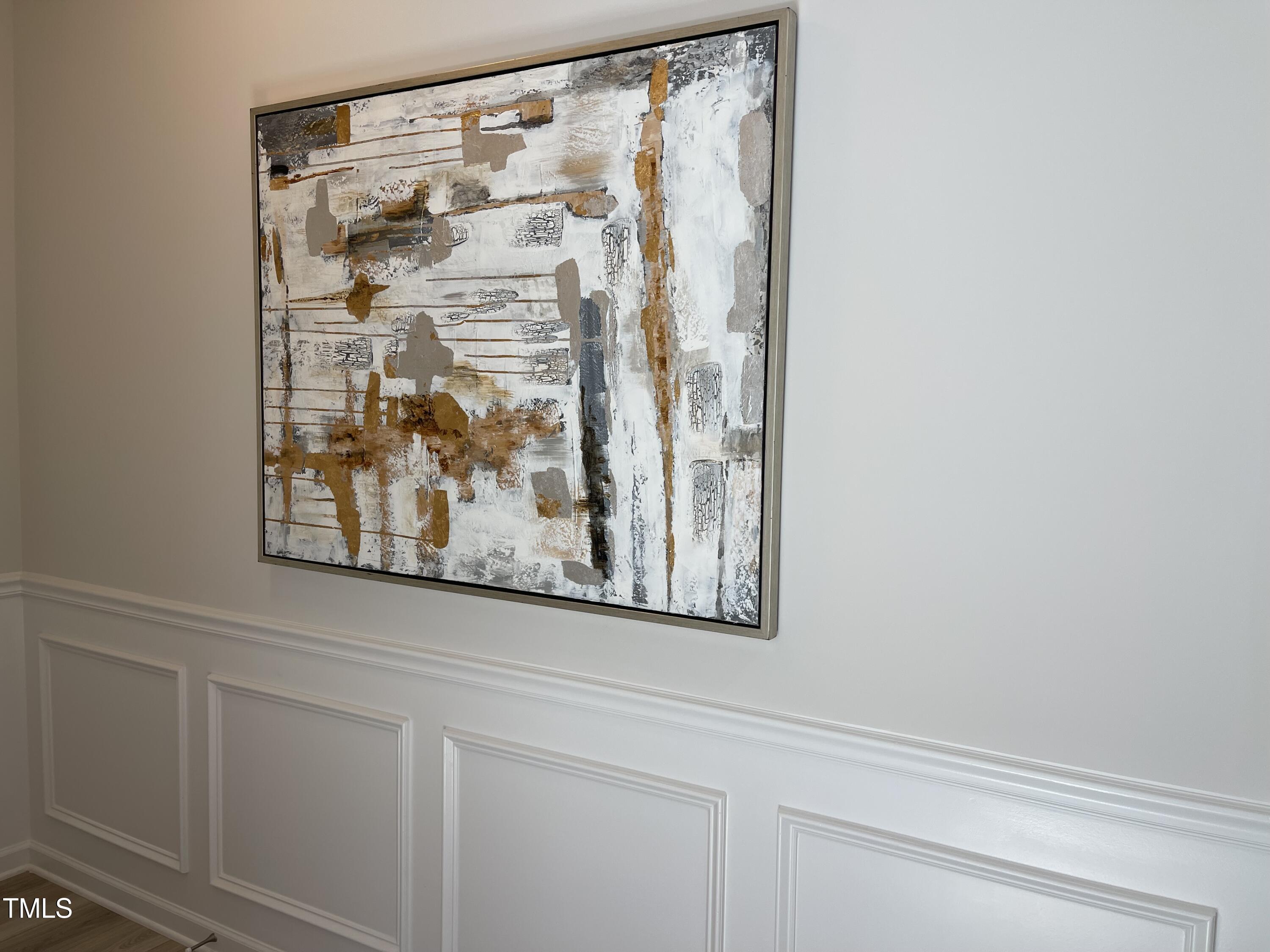 84 Commons Circle Property Photo 3