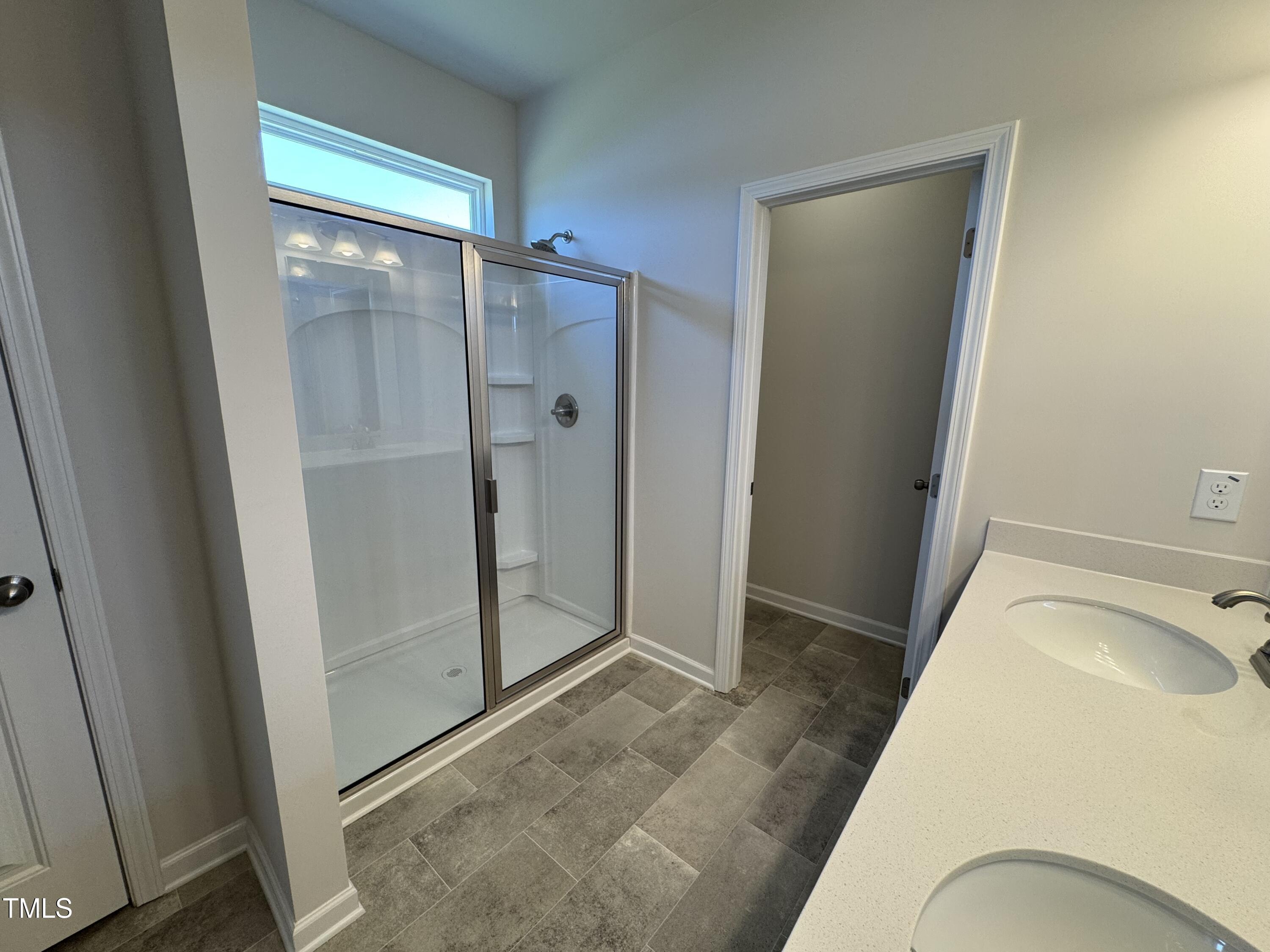 84 Commons Circle Property Photo 18