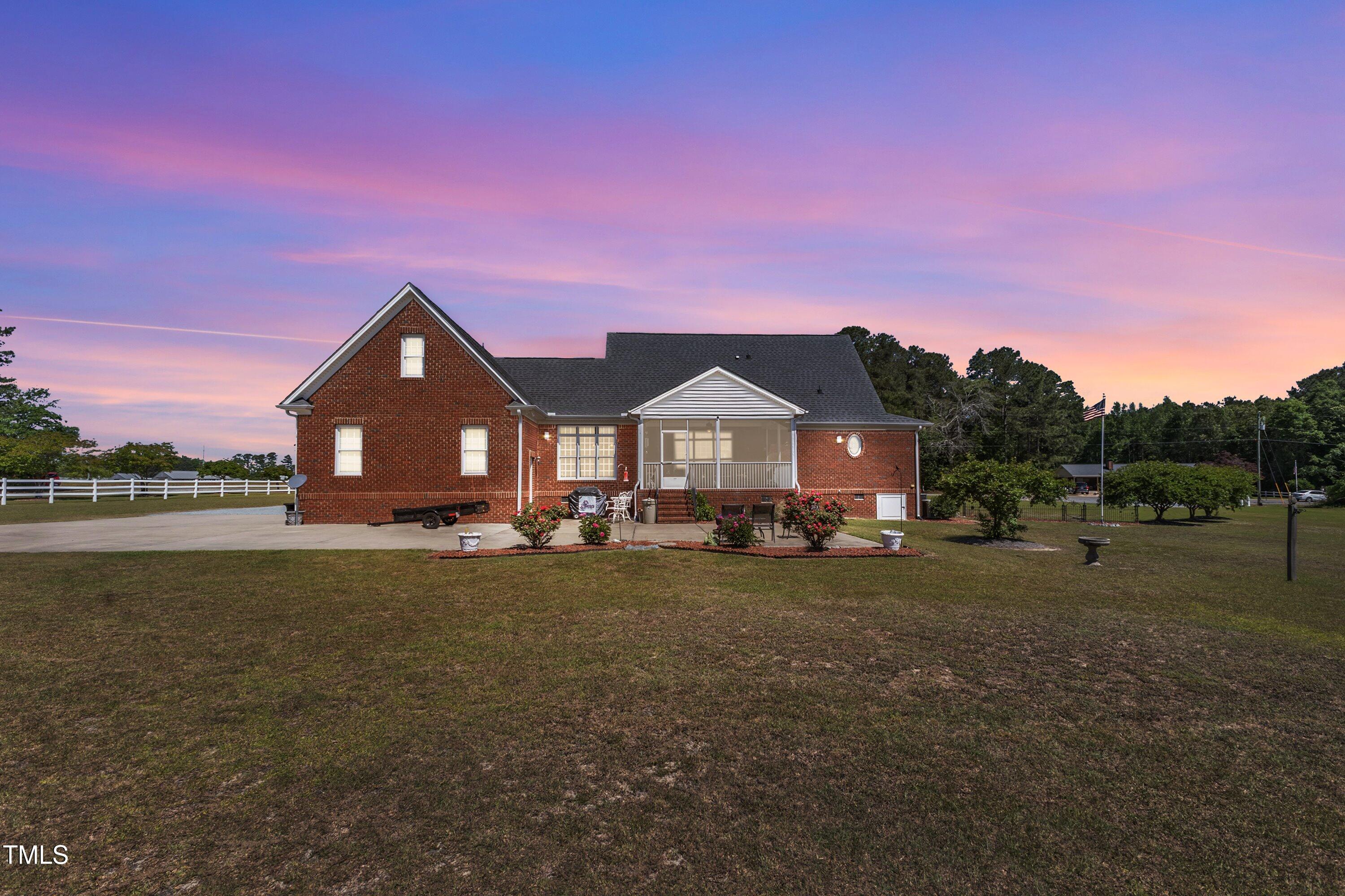 5595 Godwin Lake Road Property Photo 16