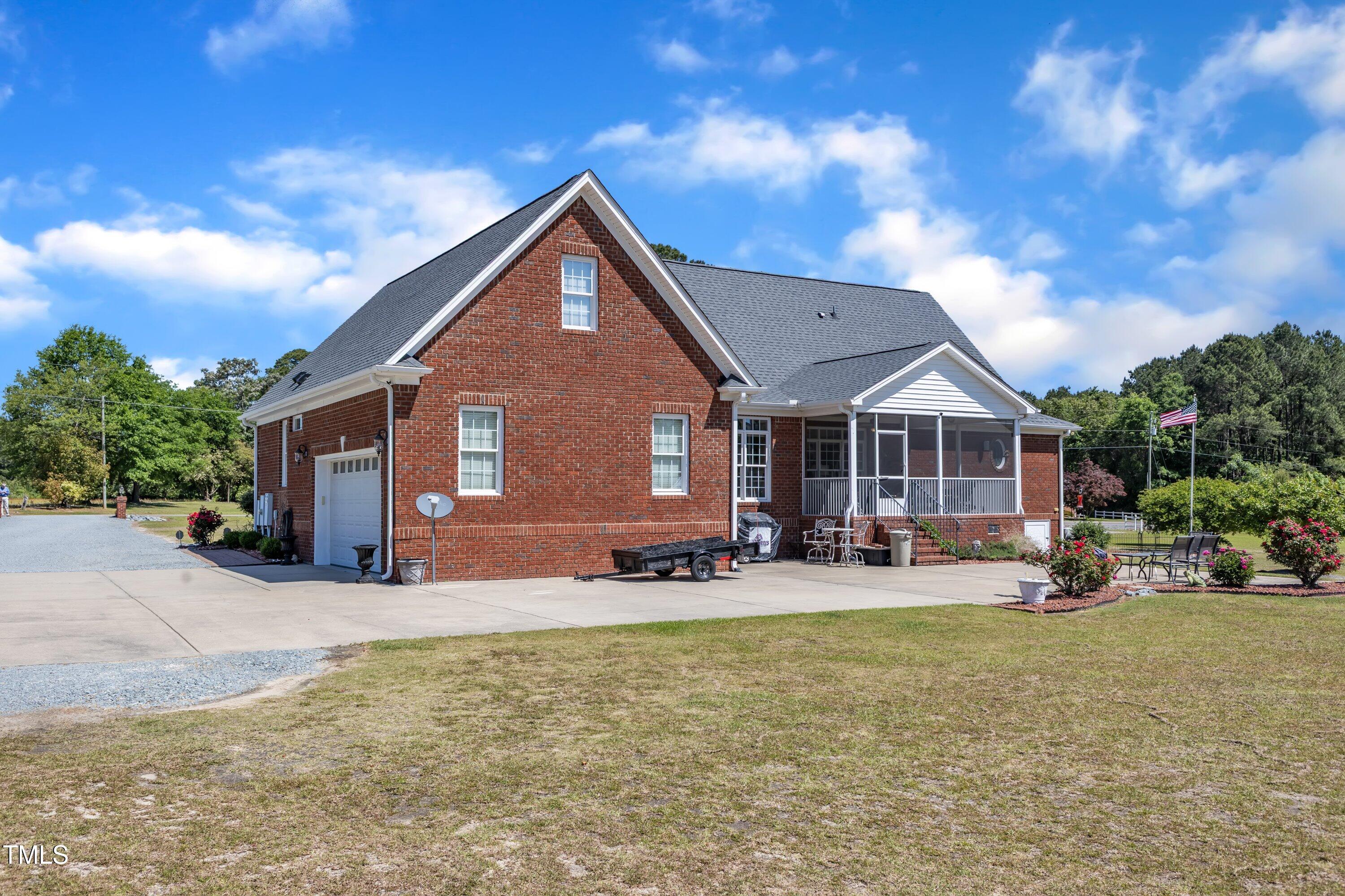 5595 Godwin Lake Road Property Photo 21