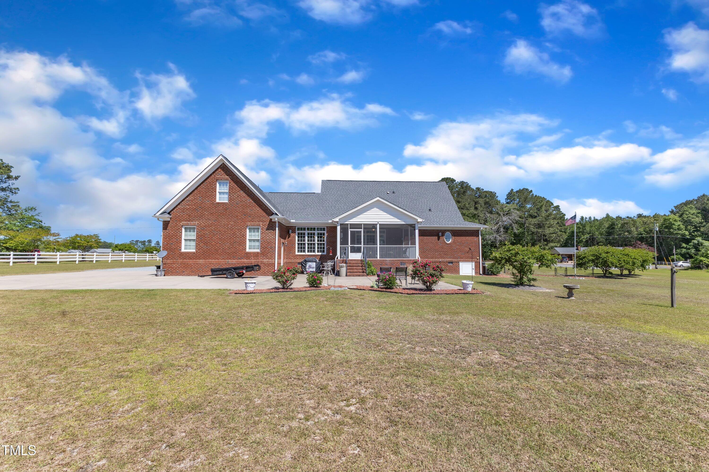 5595 Godwin Lake Road Property Photo 22