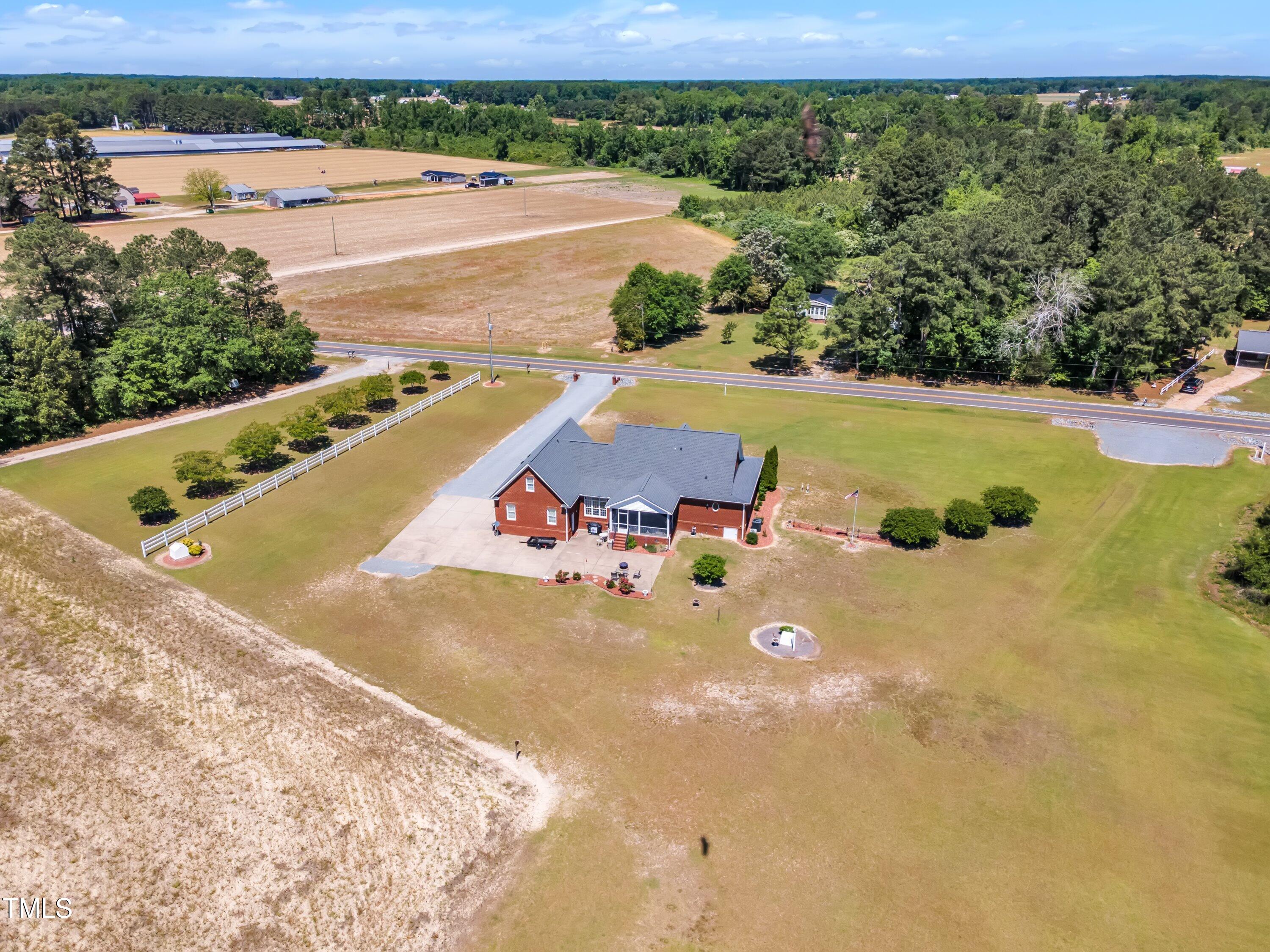 5595 Godwin Lake Road Property Photo 25