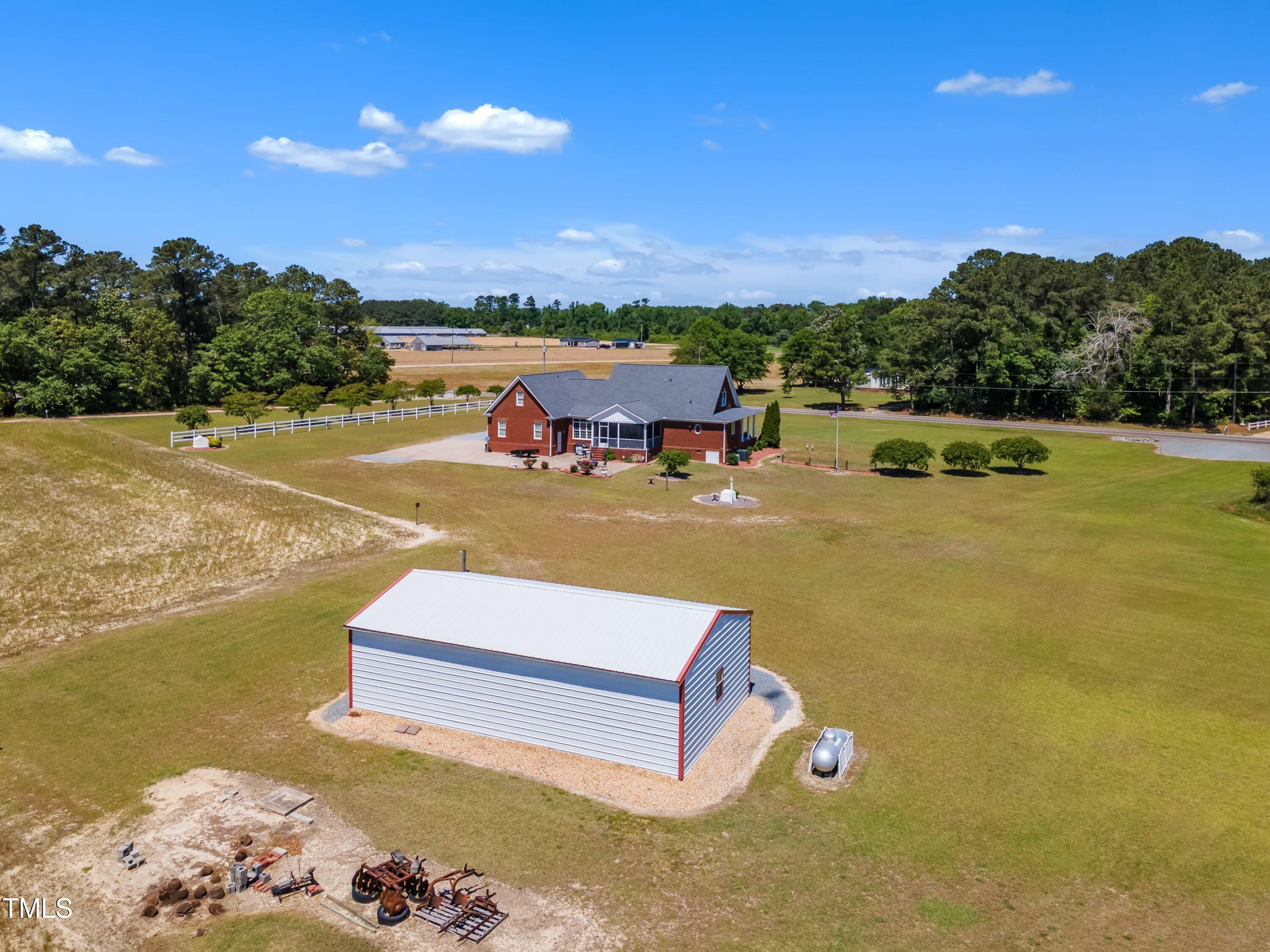 5595 Godwin Lake Road Property Photo 27