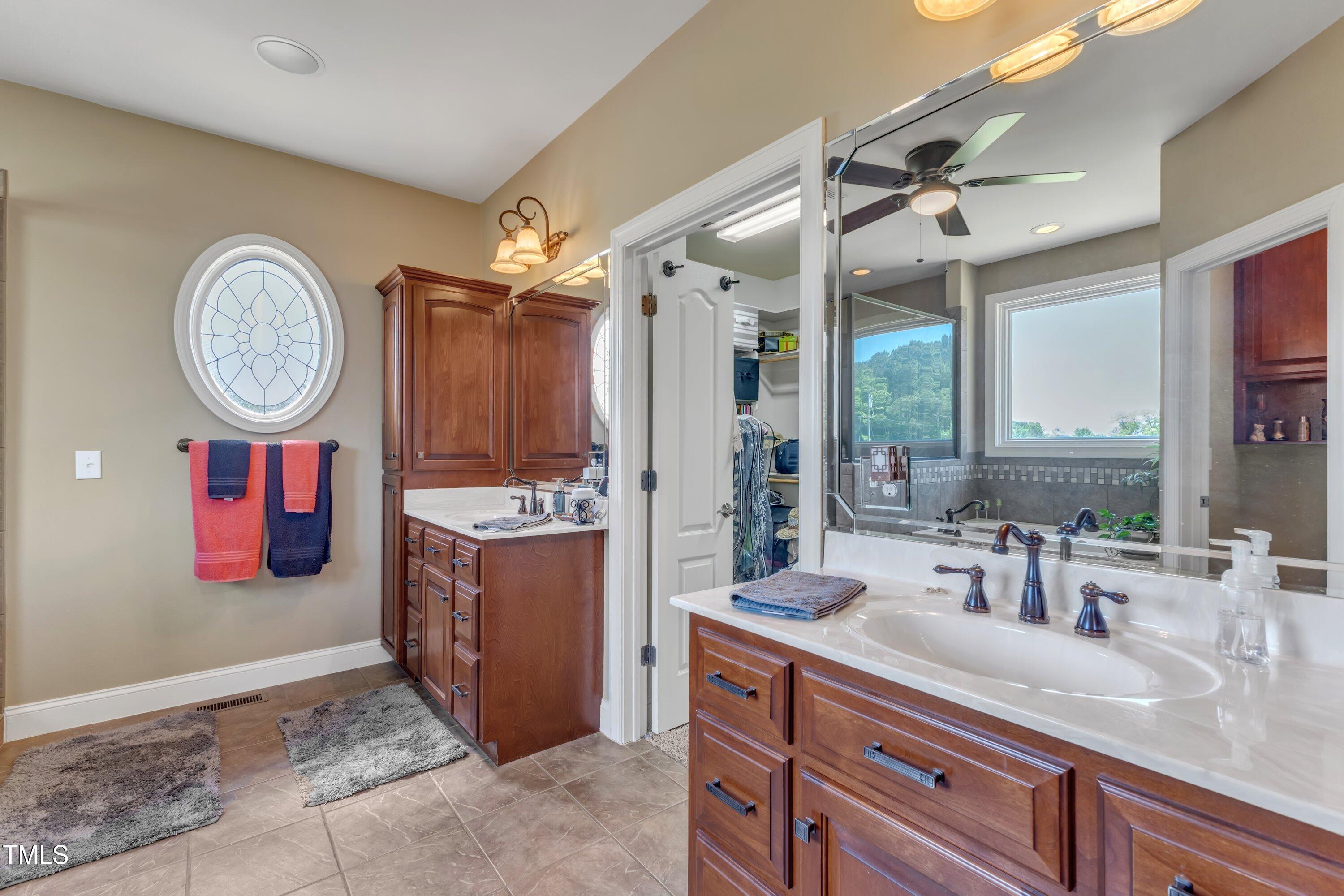 5595 Godwin Lake Road Property Photo 54