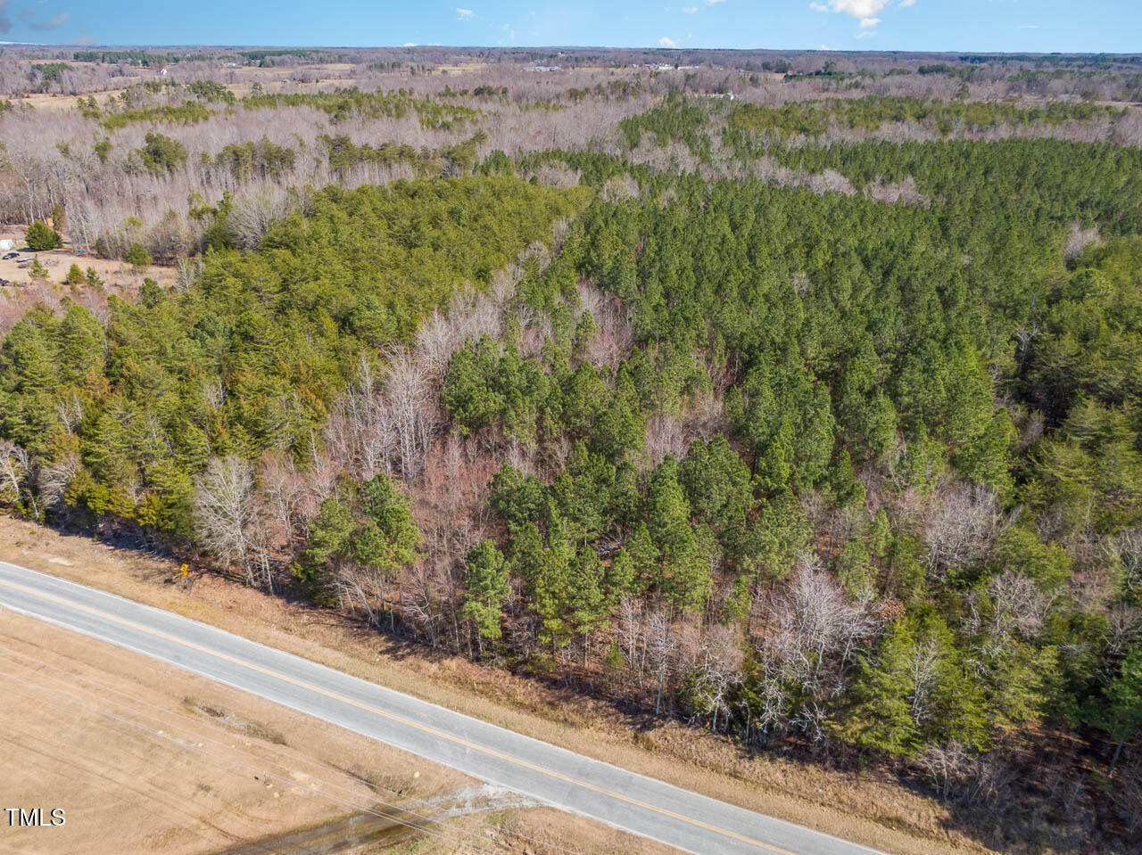 7275 Atkins Road Property Photo 3