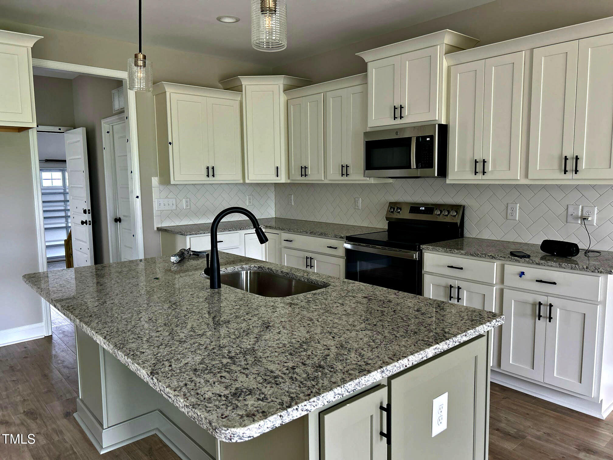 85 Prency Lane Property Photo 3