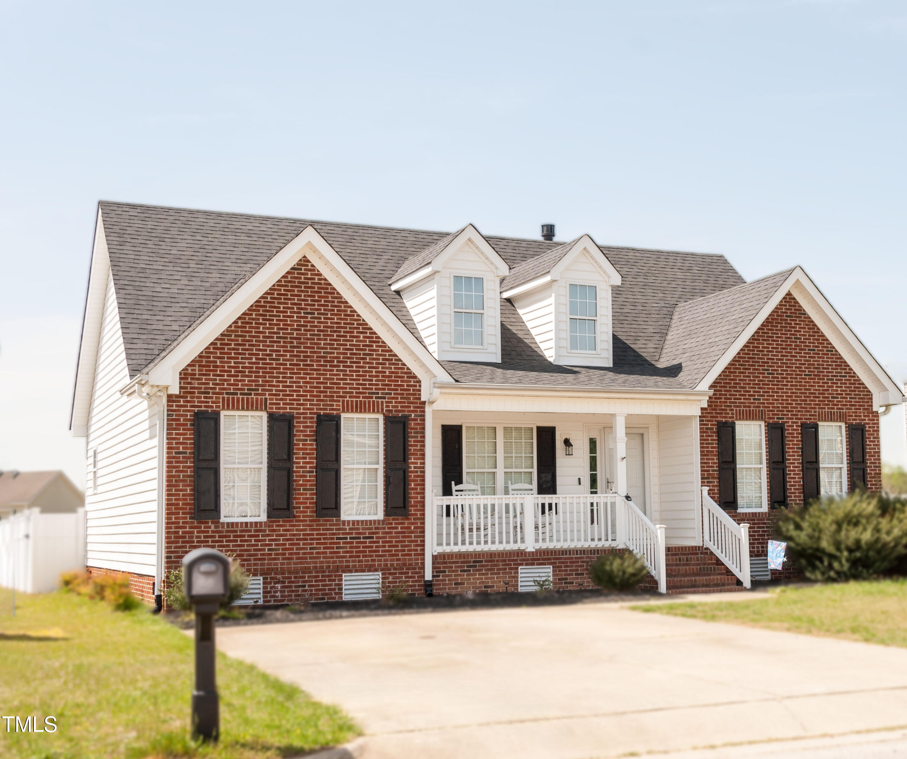 1104 Cross Creek Drive Property Photo