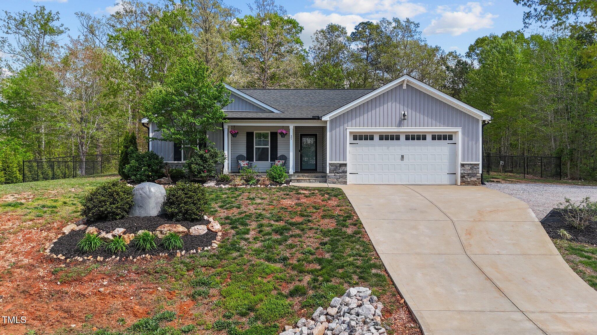 25 S Treeline Drive Property Photo 1