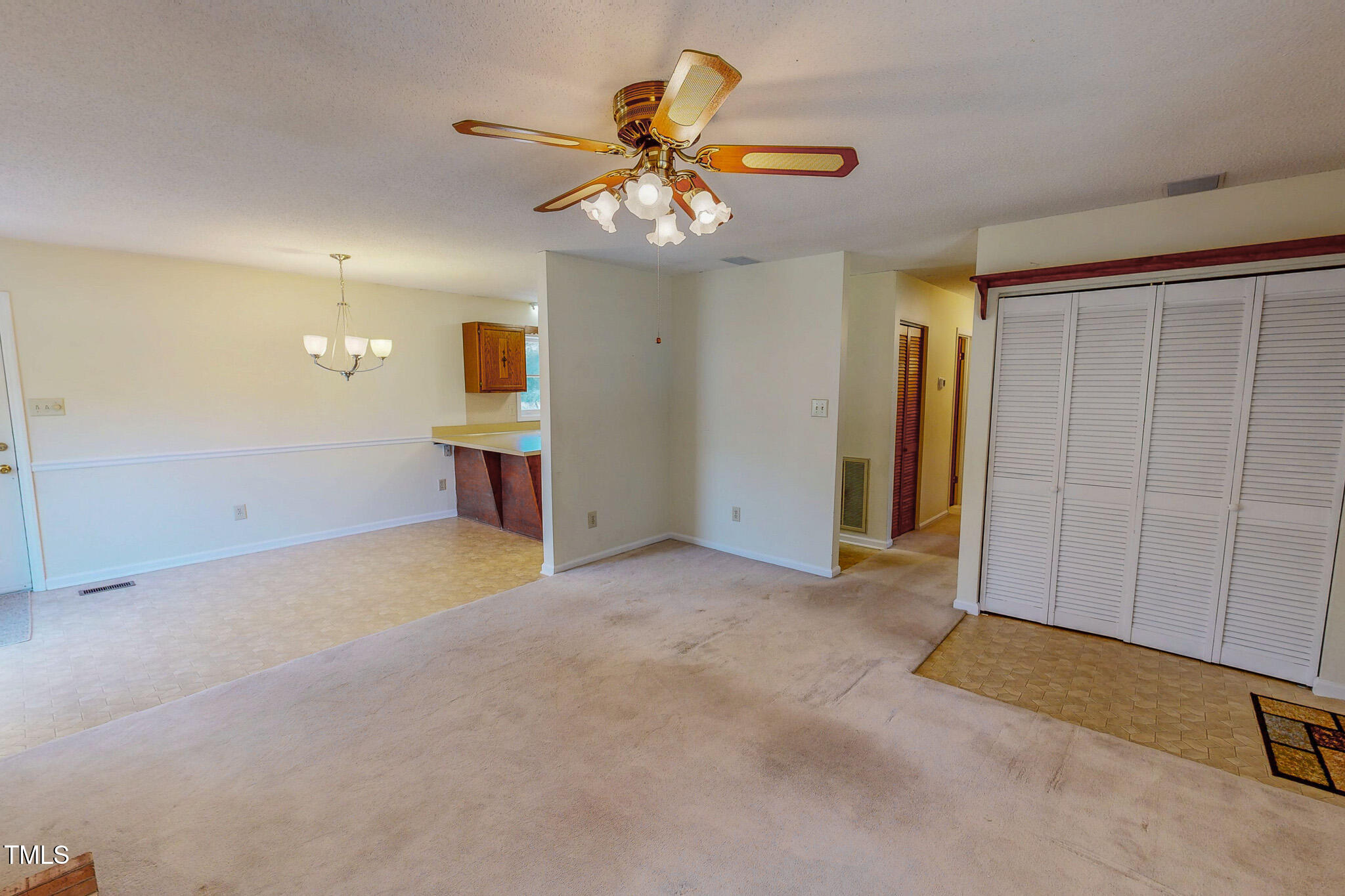 604 Orange Factory Road Property Photo 4