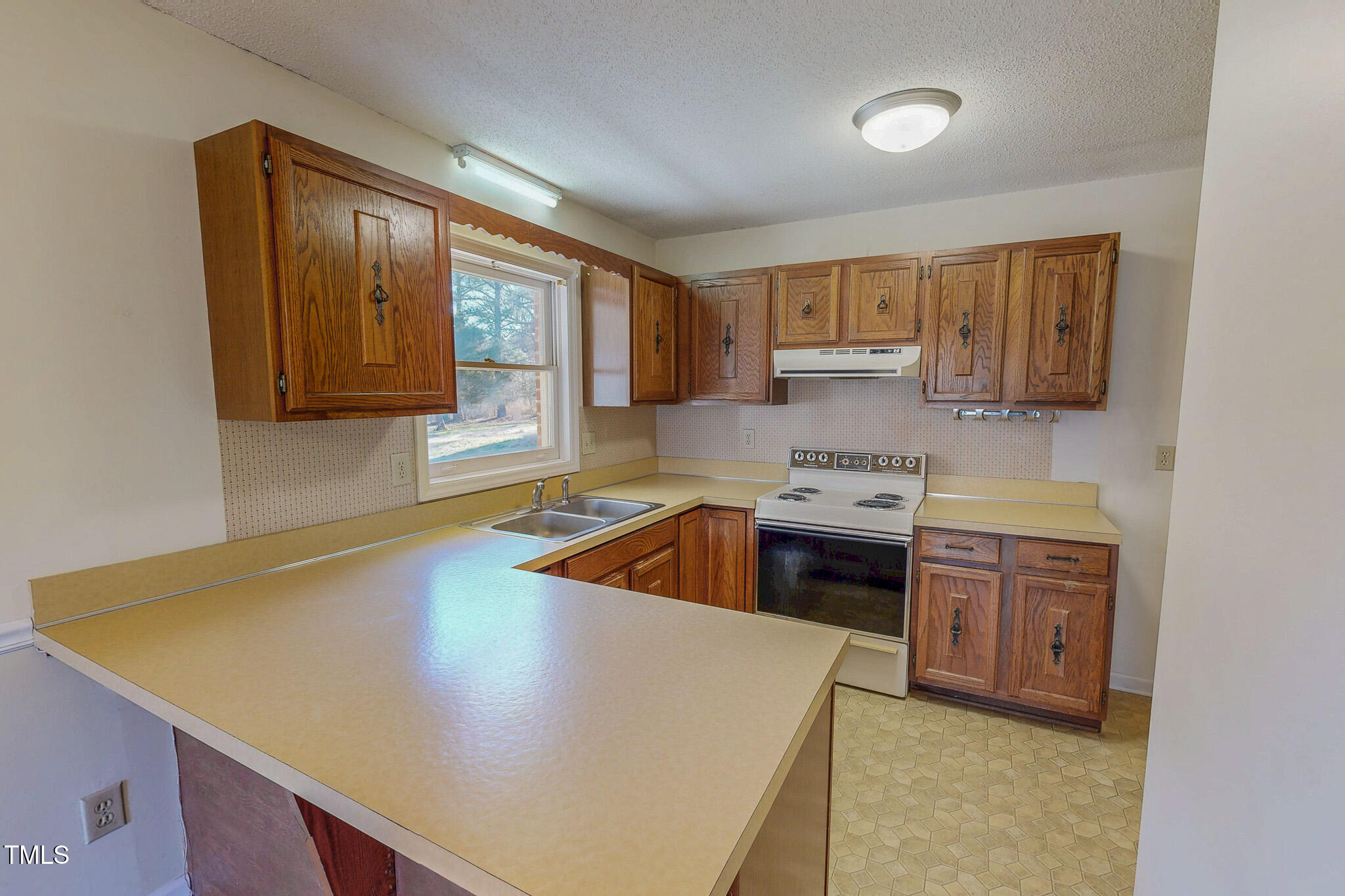604 Orange Factory Road Property Photo 7