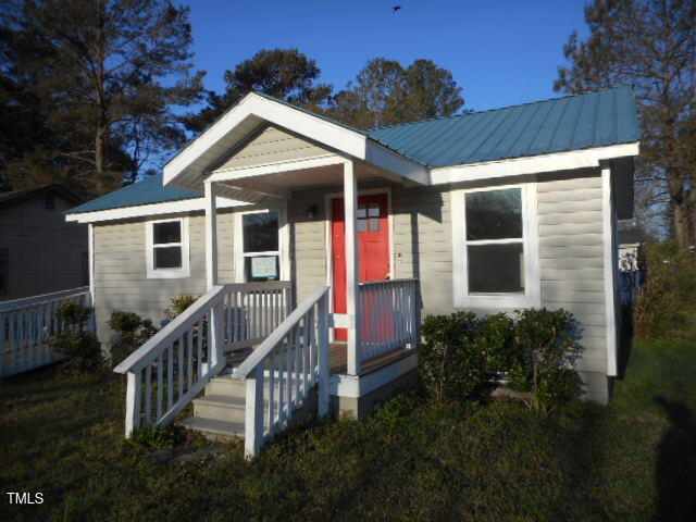 912 Martin Luther King Jr Drive Property Photo