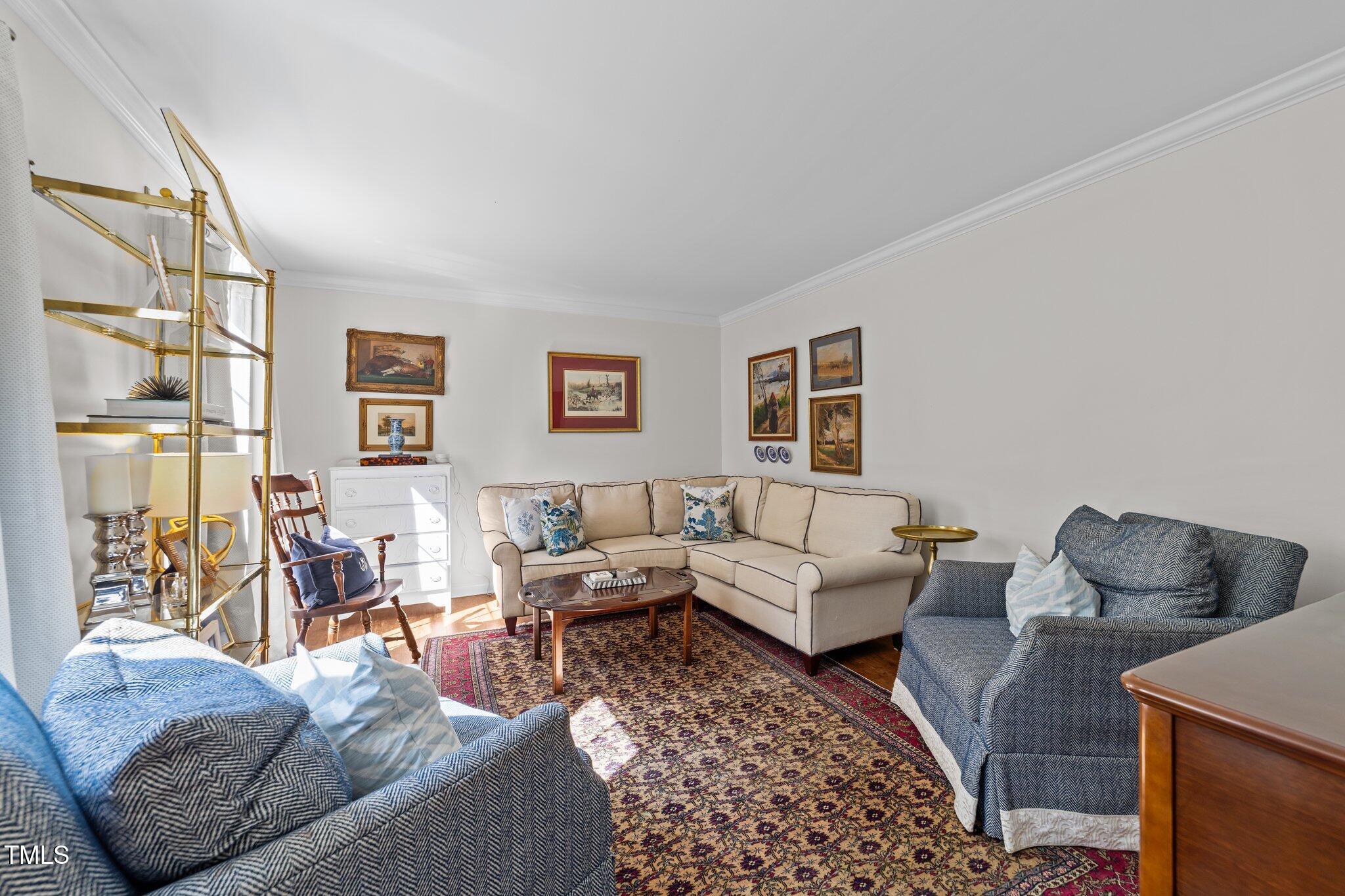 5120 Knaresborough Road Property Photo 5