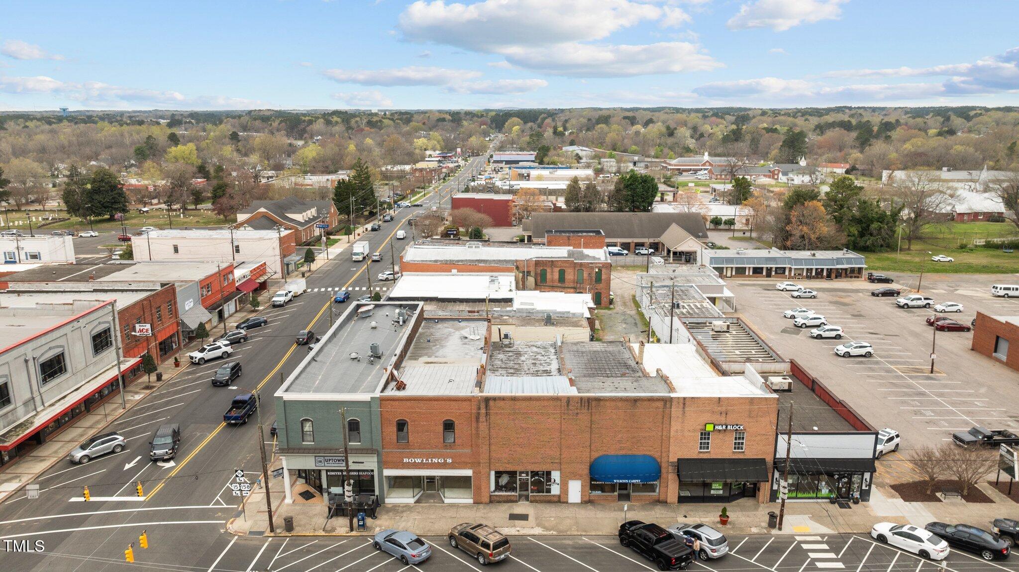 103 College Street Property Photo 2