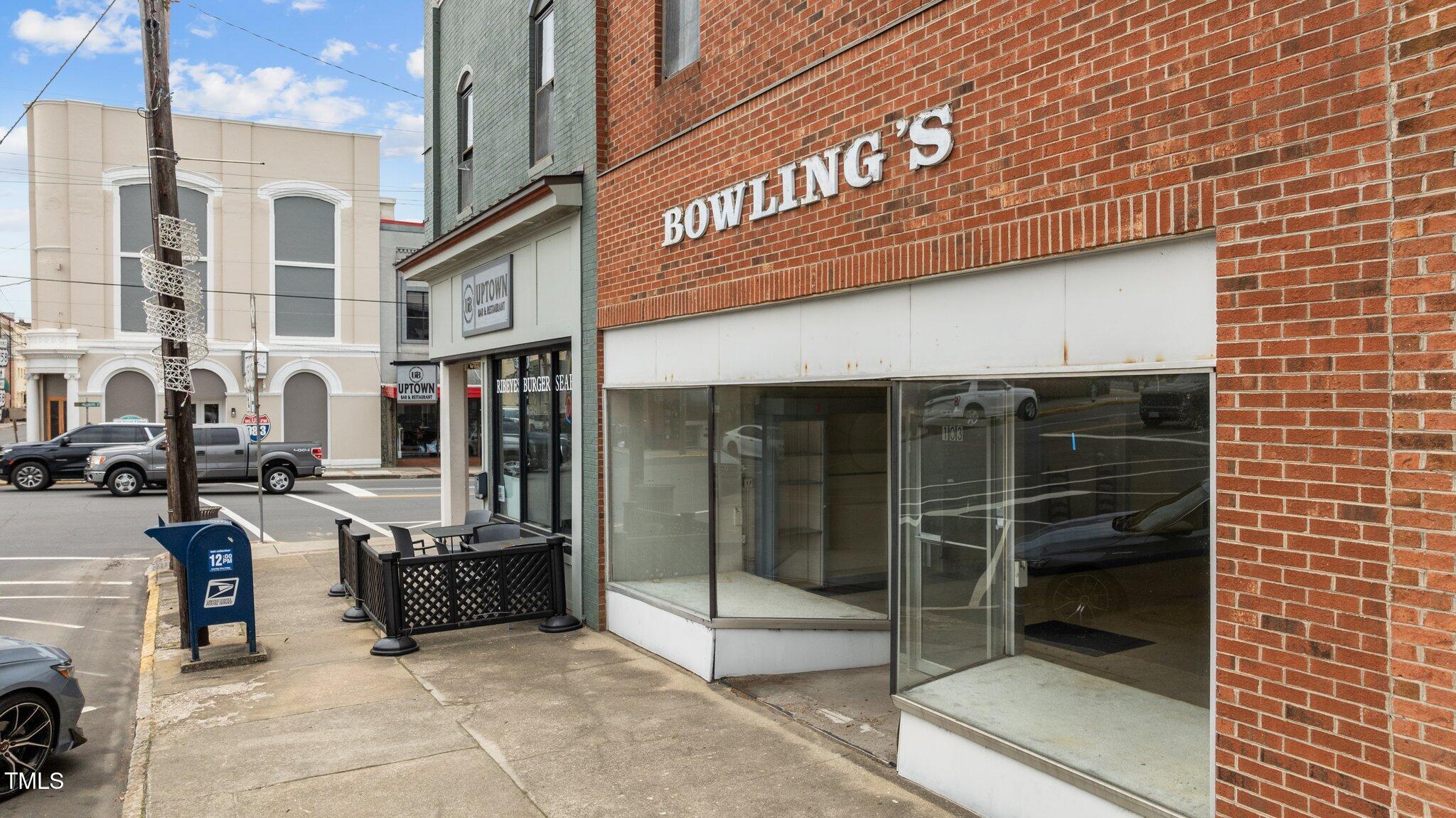 103 College Street Property Photo 11