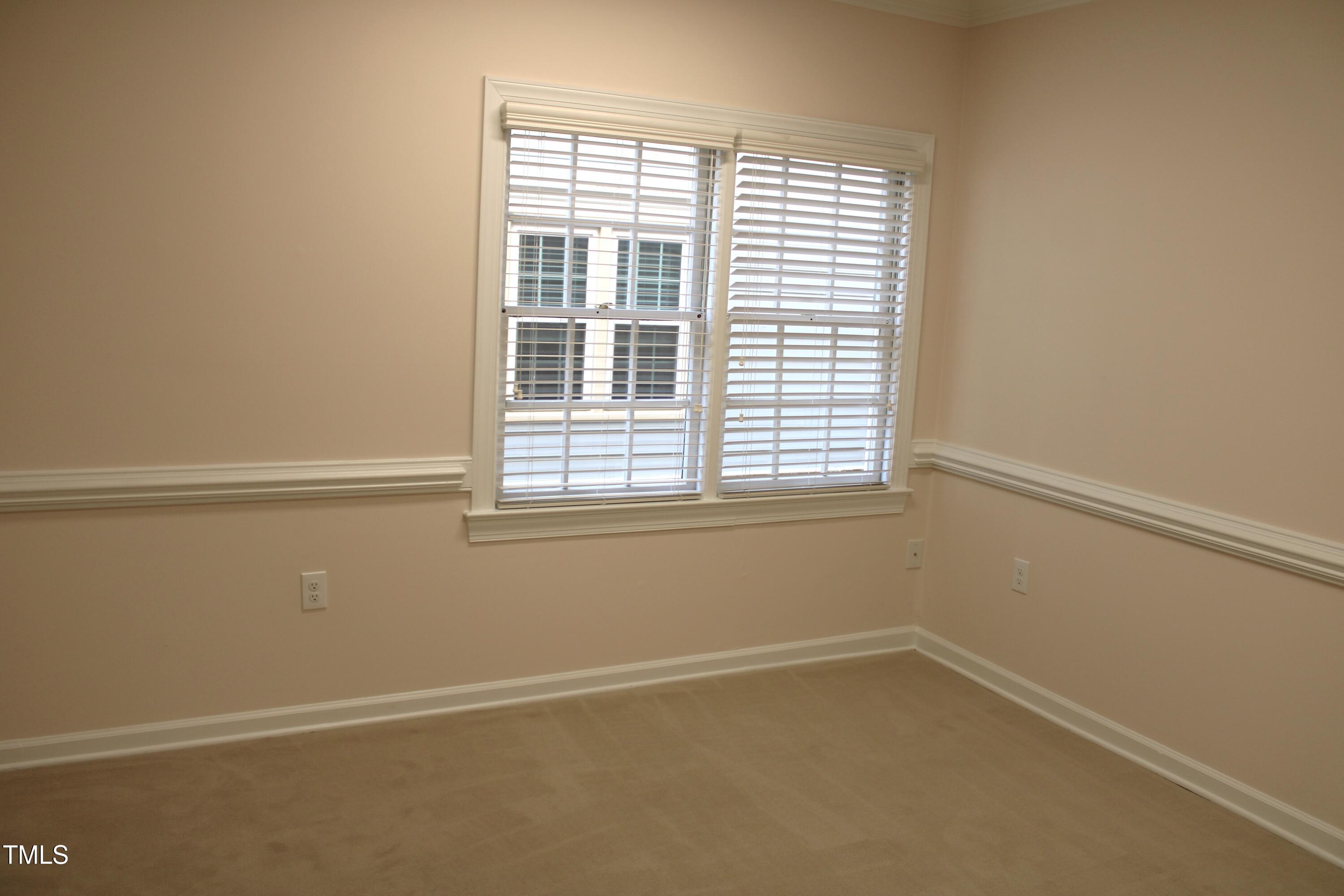 266 W Millbrook Road Property Photo 4