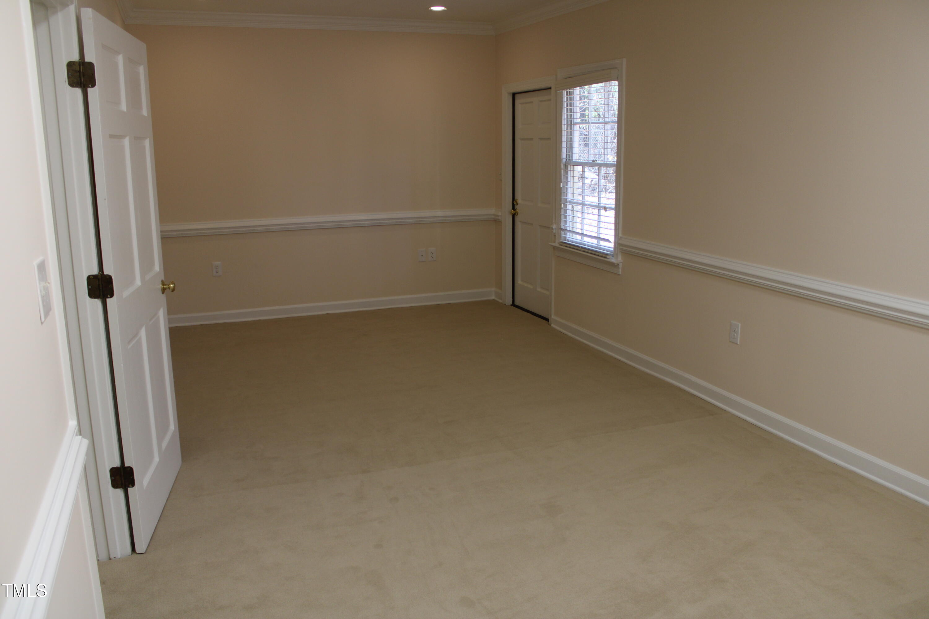 266 W Millbrook Road Property Photo 7