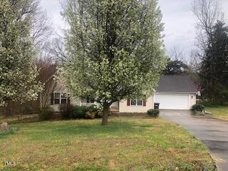 105 Wolf Den Court Property Photo