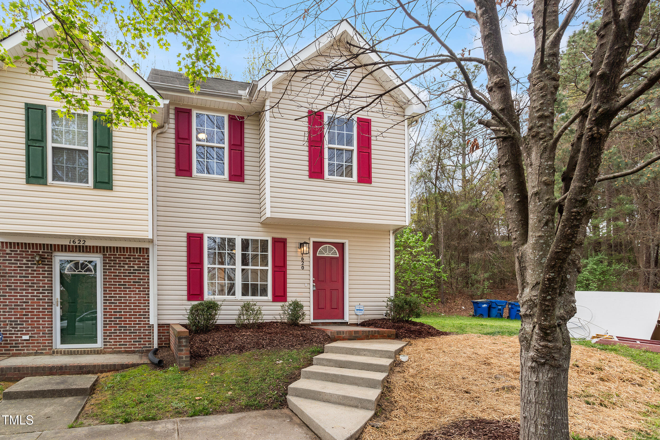 1620 Briarmont Court Property Photo