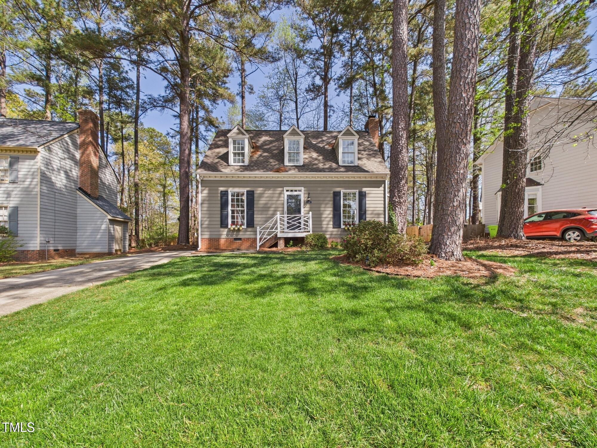 7117 Sandringham Drive Property Photo