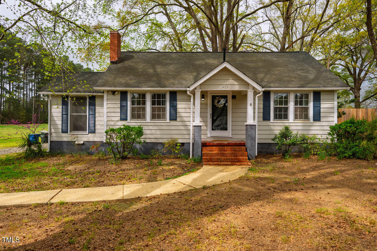 2422 S Alston Avenue Property Photo