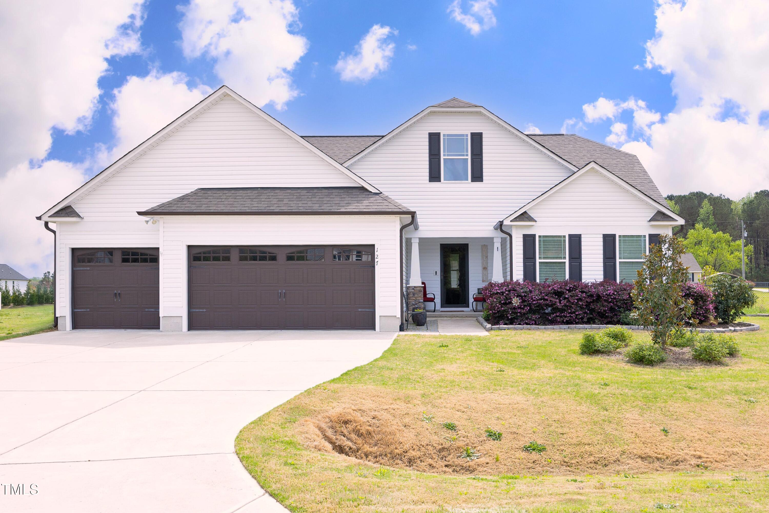 127 Hurricane Alley Property Photo