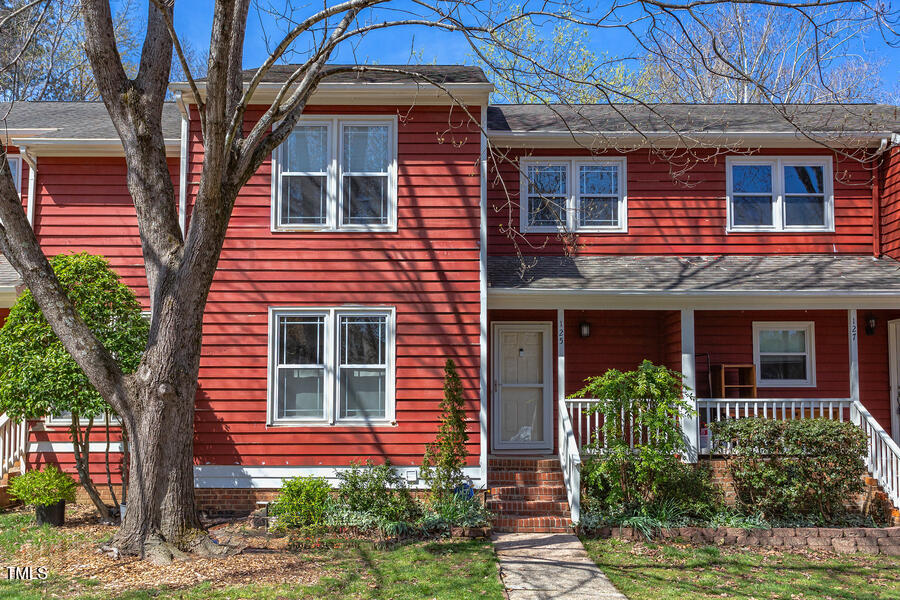 125 Long Shadow Place Property Photo 1
