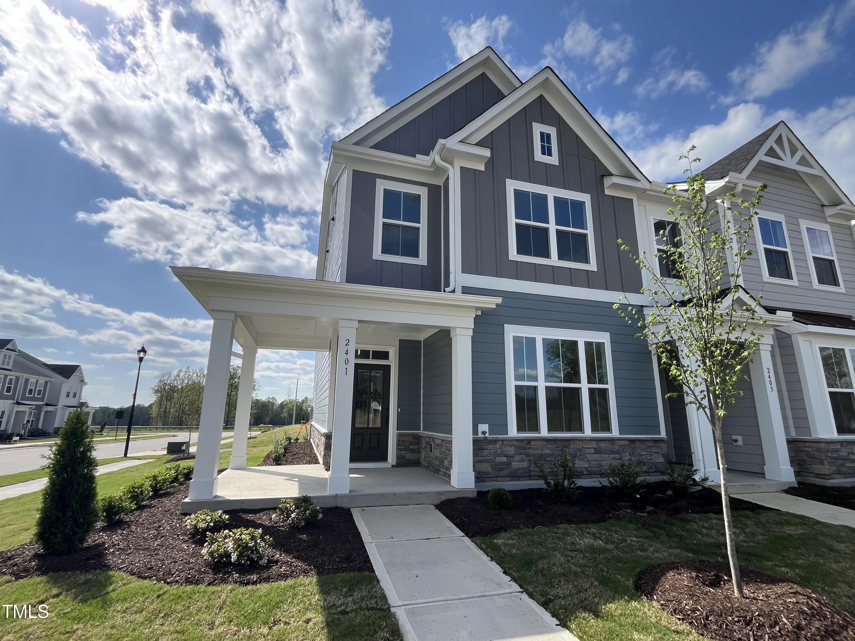 2401 Whitewing Lane Property Photo