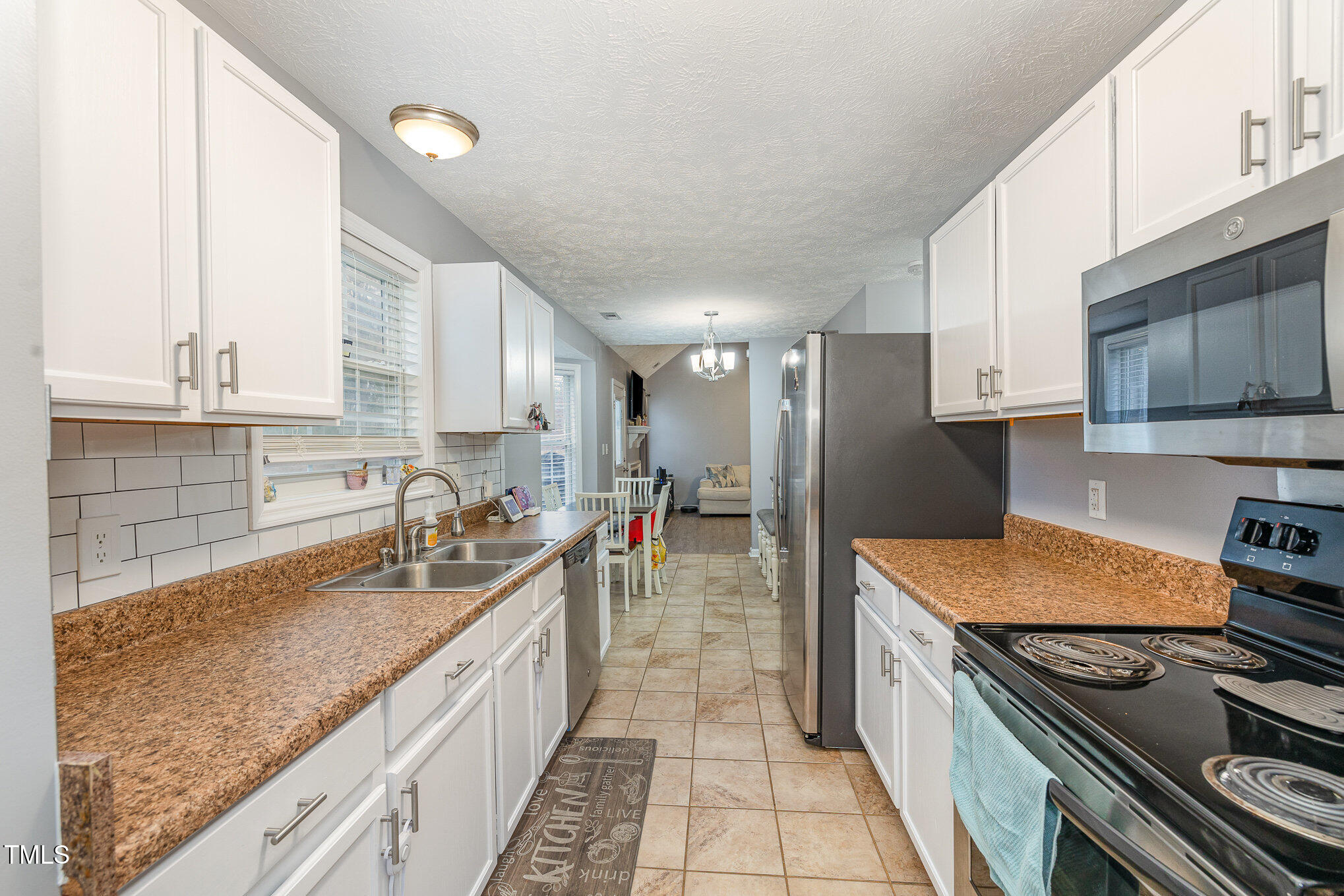 317 Nettletree Lane Property Photo 9