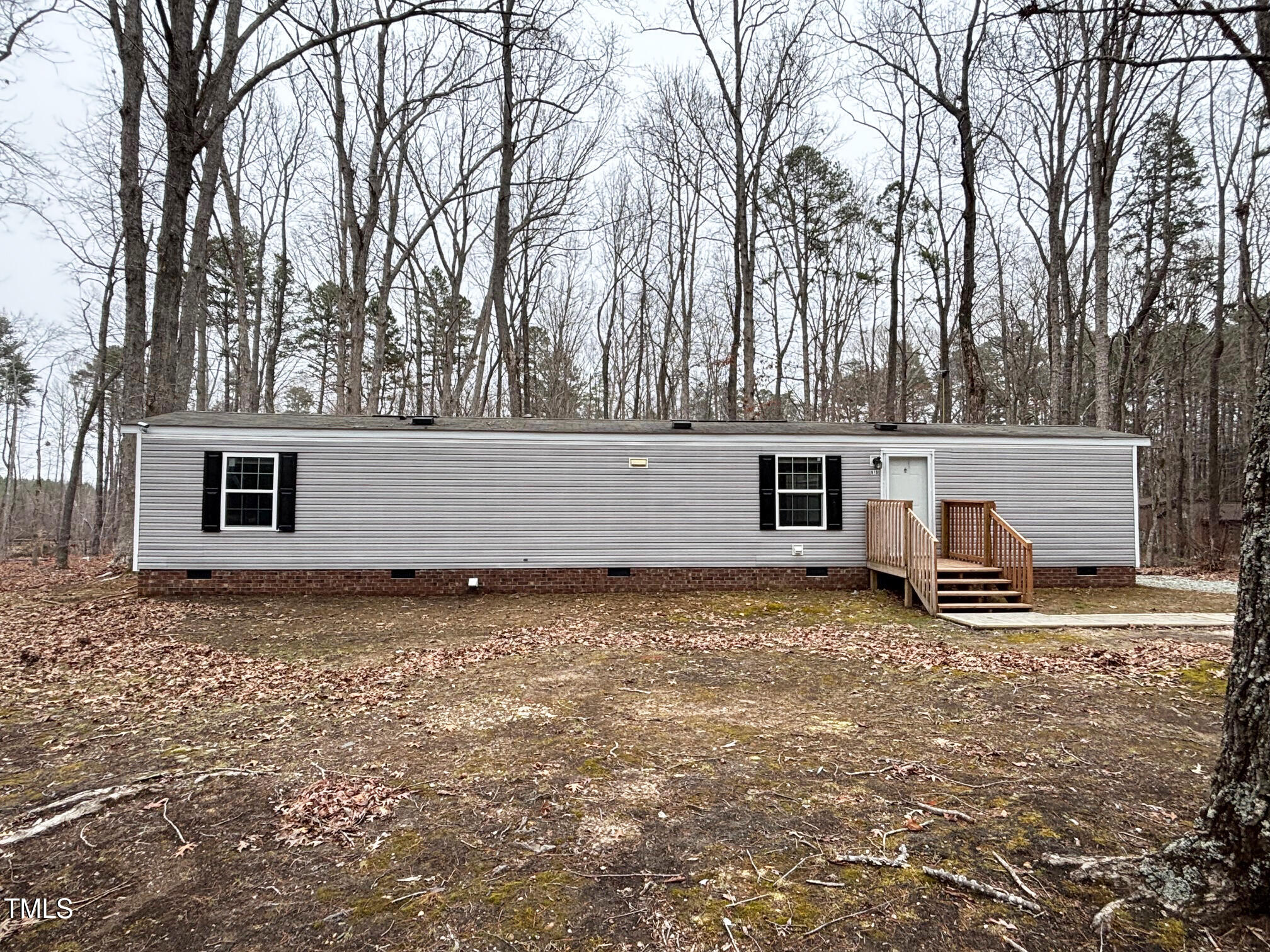 910 Hunters Circle Property Photo