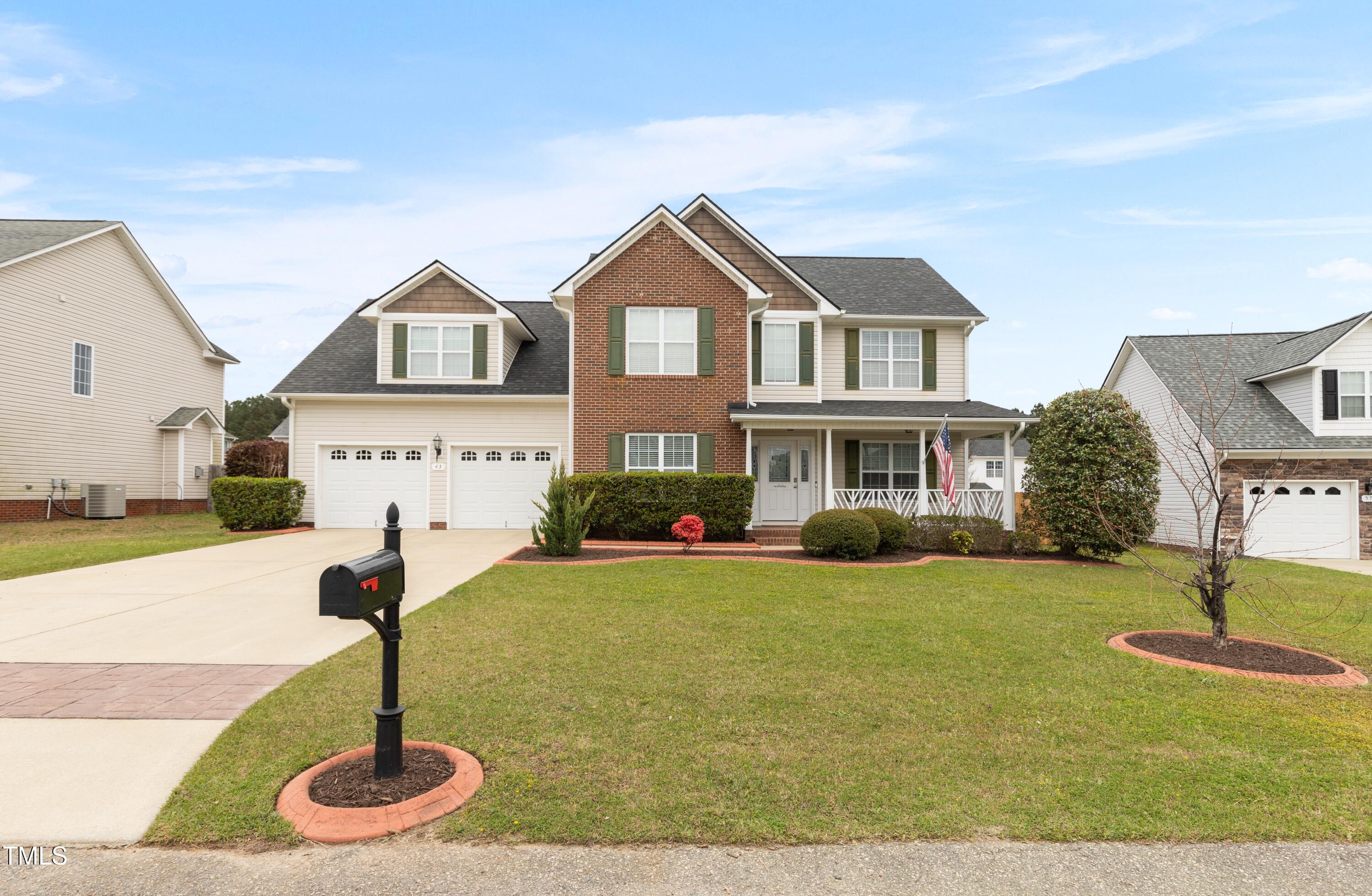 43 Summerseat Way Property Photo