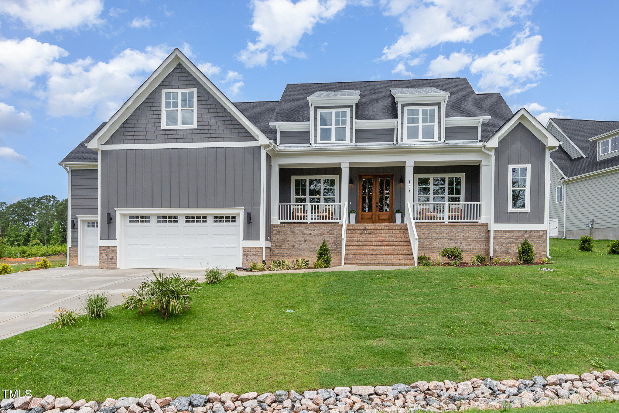 1221 Azalea Garden Circle Property Photo 1