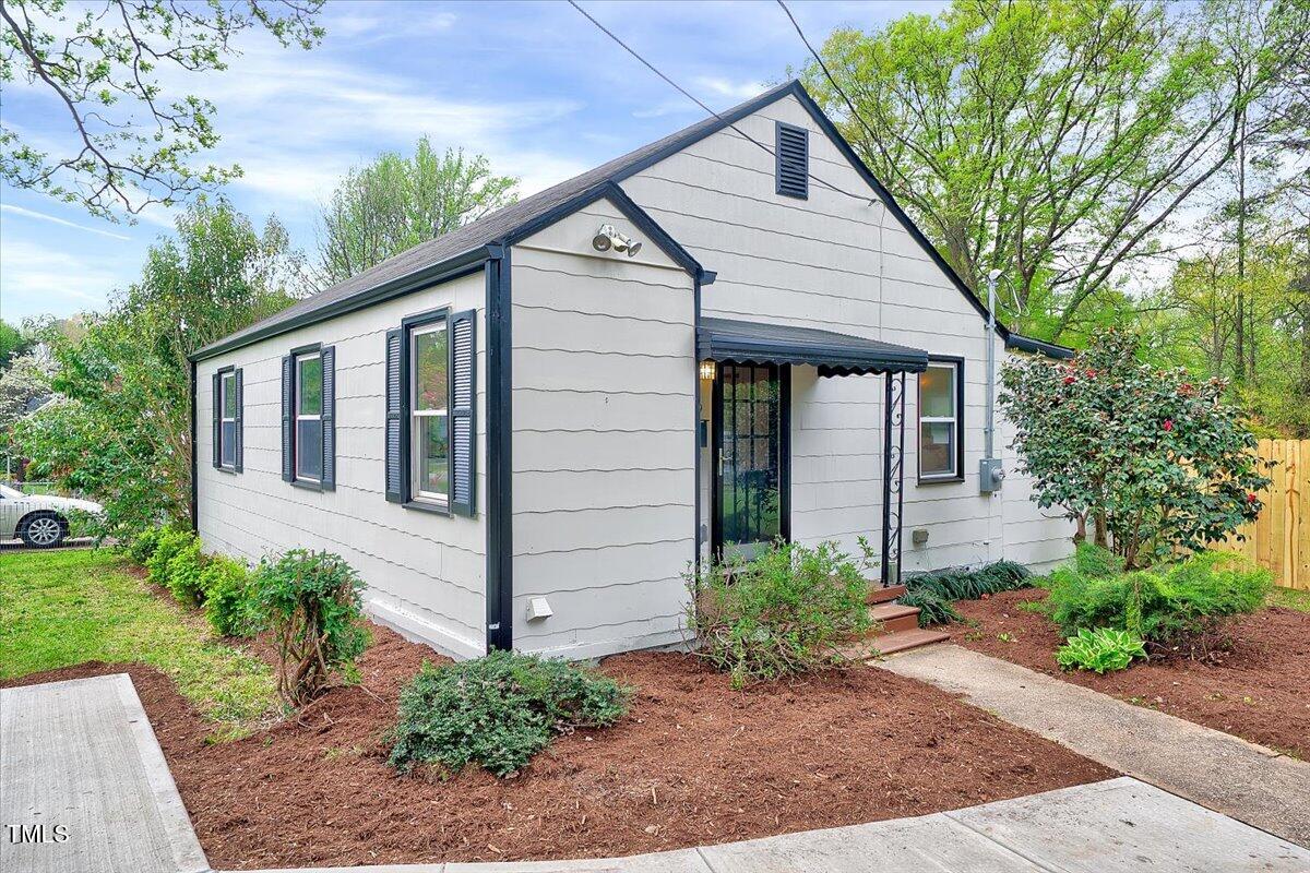 829 Colleton Road Property Photo